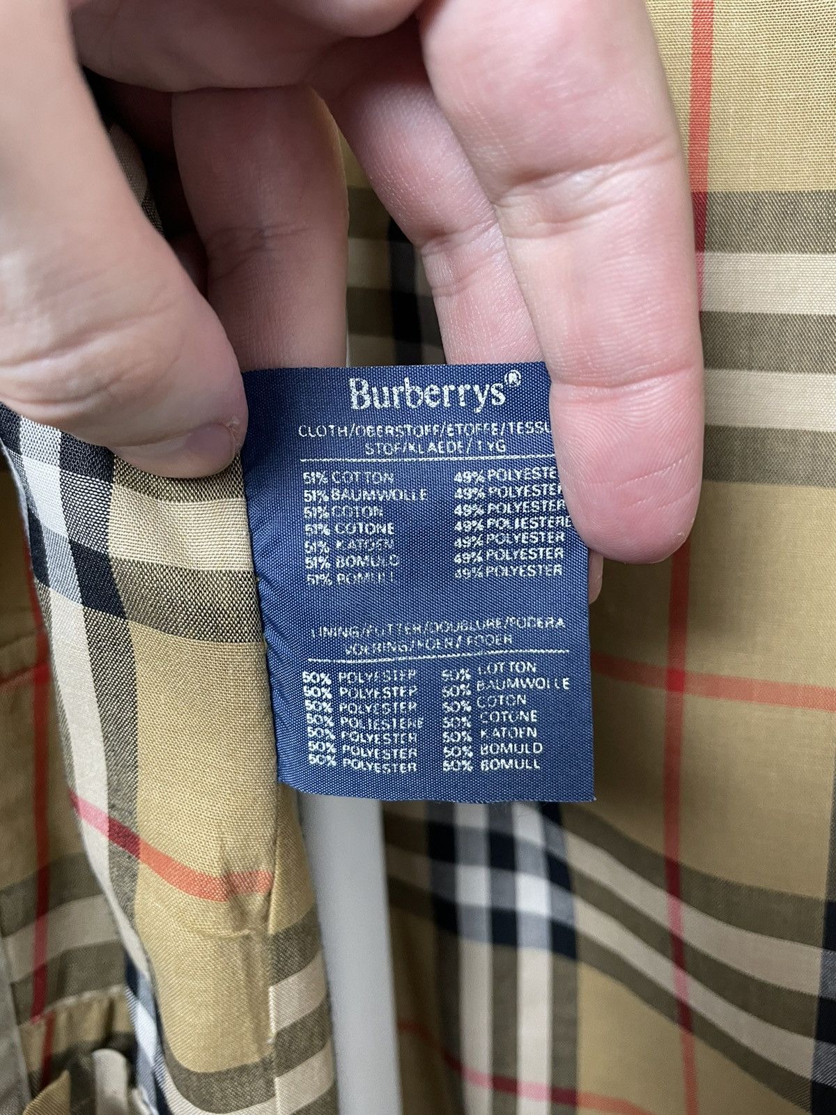 Burberry Burberry’s trench Coat Cotton Biege nova check Size US L / EU 52-54 / 3 - 8 Thumbnail