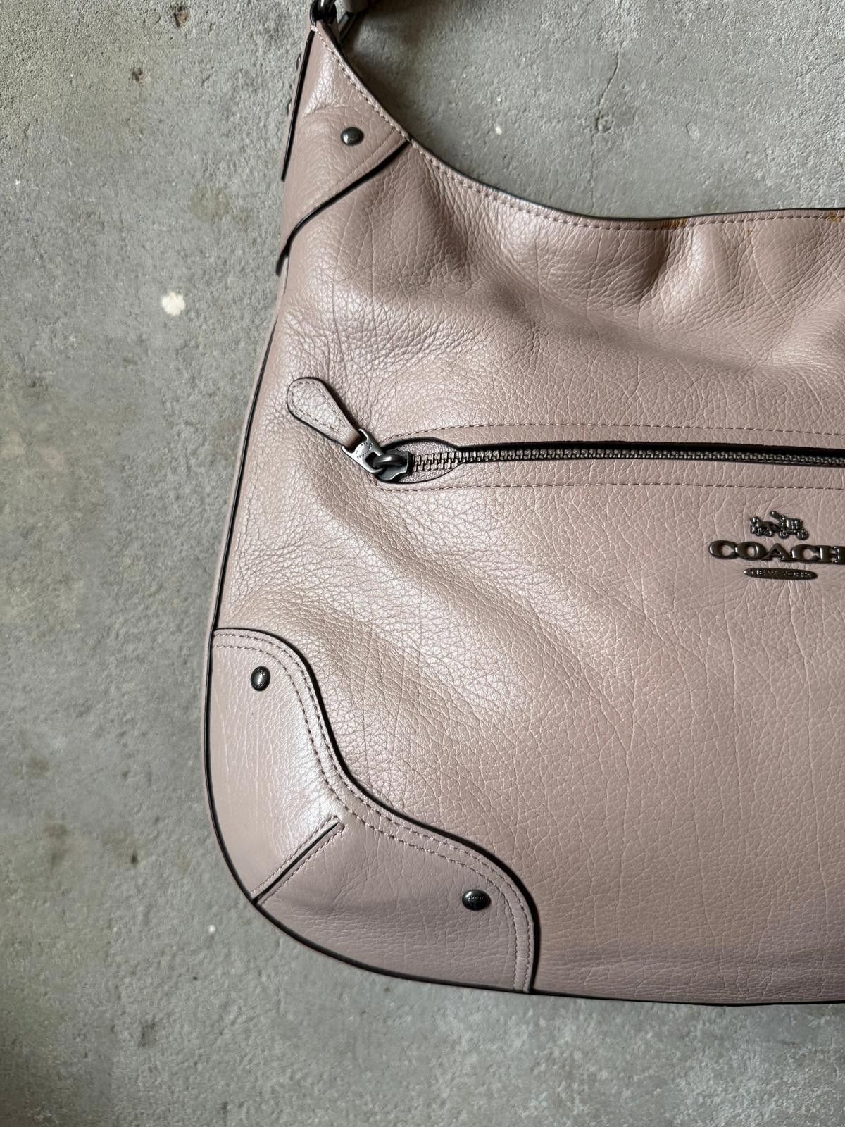 Coach Coach Leather Hobo Shoulder Bag Beige Size ONE SIZE - 2 Thumbnail