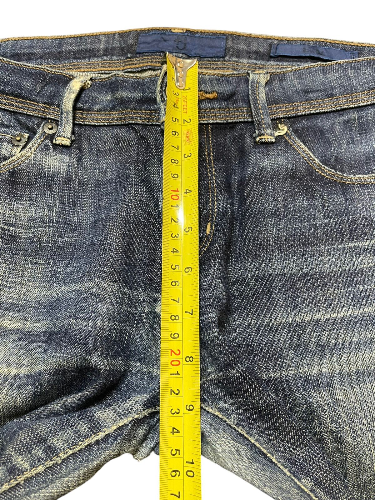 Uniqlo Vintage Japanese Uniqlo Faded Wash Distress Wide Leg Jeans Size US 31 - 15 Thumbnail