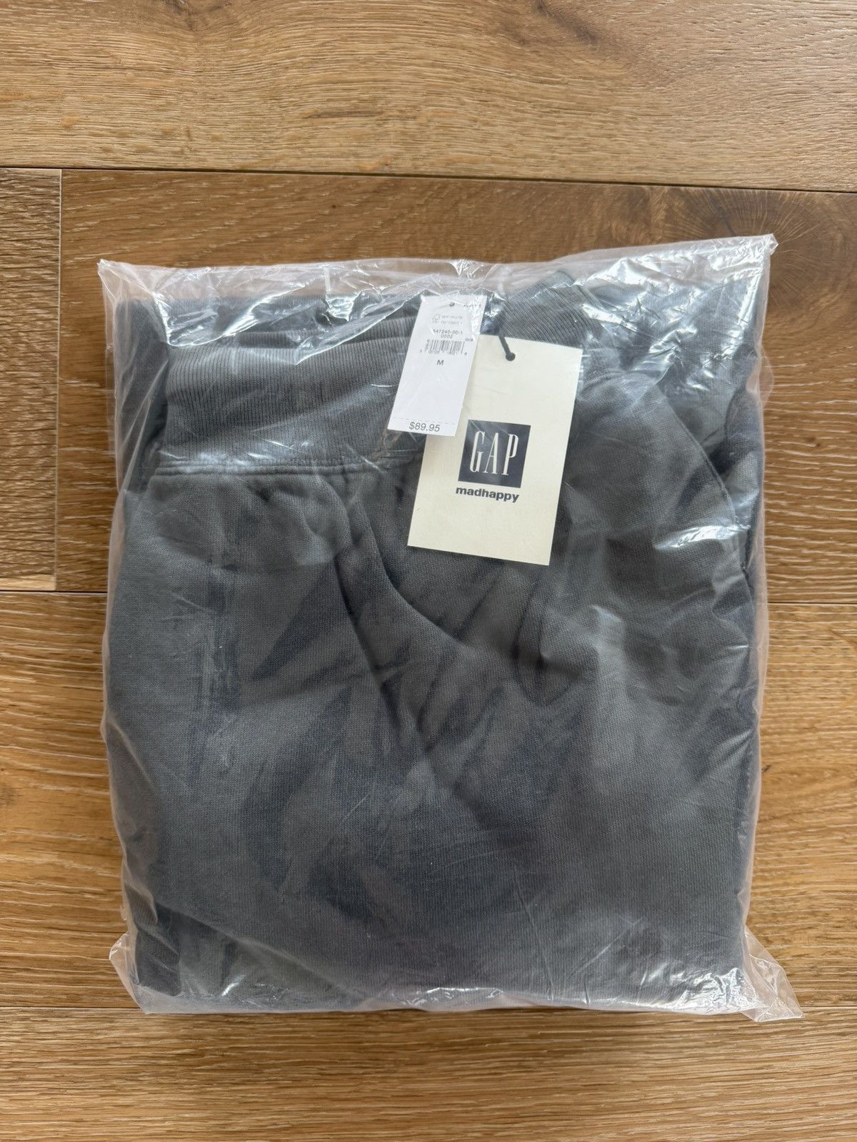 Gap × Madhappy Gap x Madhappy Globe Washed Black Sweatpants Joggers Size US M / EU 48-50 / 2 - 5 Thumbnail