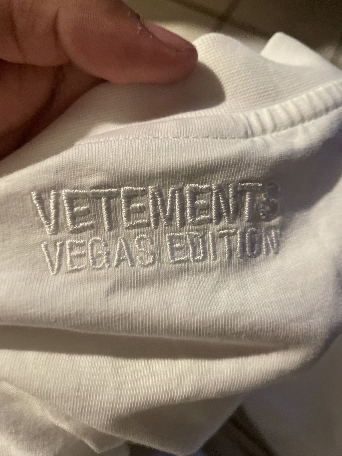 Vetements Vet signed tee Size US XL / EU 56 / 4 - 9 Thumbnail