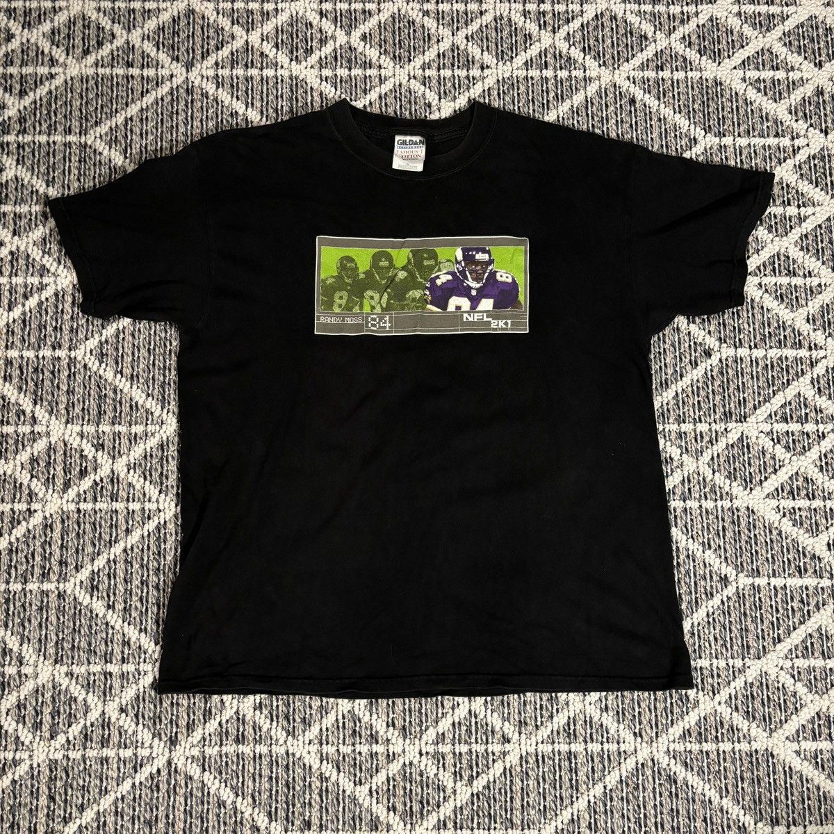 Image of Vintage Sega Nfl 2K1 Promo Randy Moss Graphic Shirt XL in Black, Men's