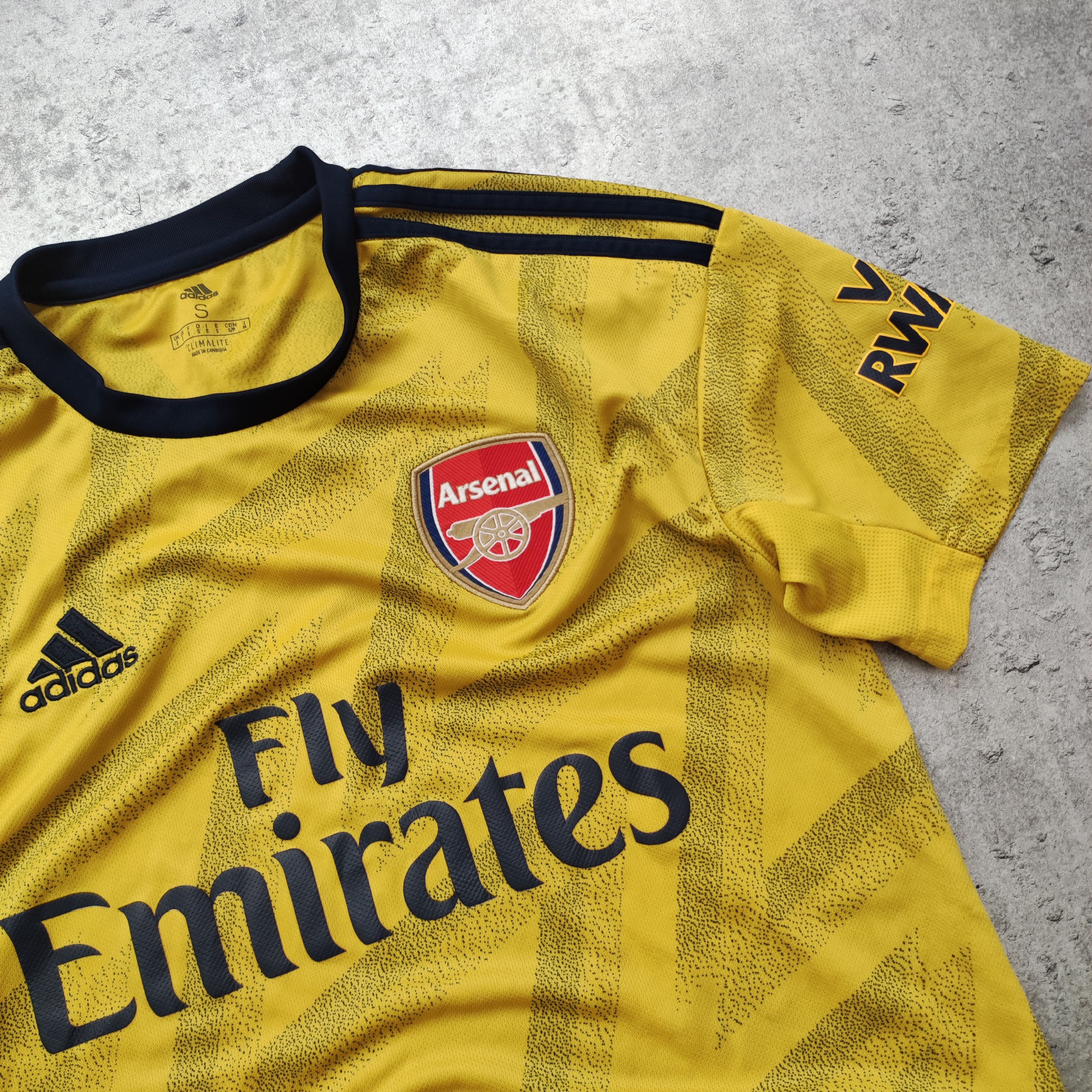 Nike × Vintage RARE 2019/20 Arsenal London x Adidas Away Football Jersey Size US S / EU 44-46 / 1 - 4 Thumbnail