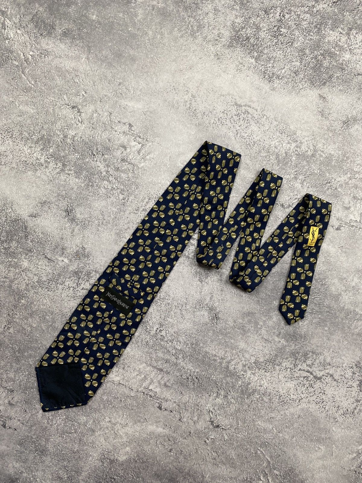 Yves Saint Laurent Yves Saint Laurent YSL Tie Vintage Monogram Old Money 90s Size ONE SIZE - 1 Thumbnail