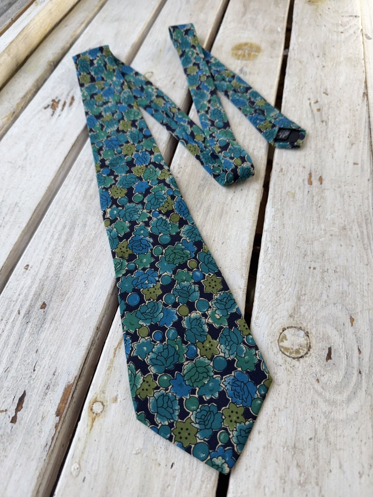 Bally × Japanese Brand Vintage Bally Floral Print Silk Tie luxury Italy Size ONE SIZE - 1 Thumbnail