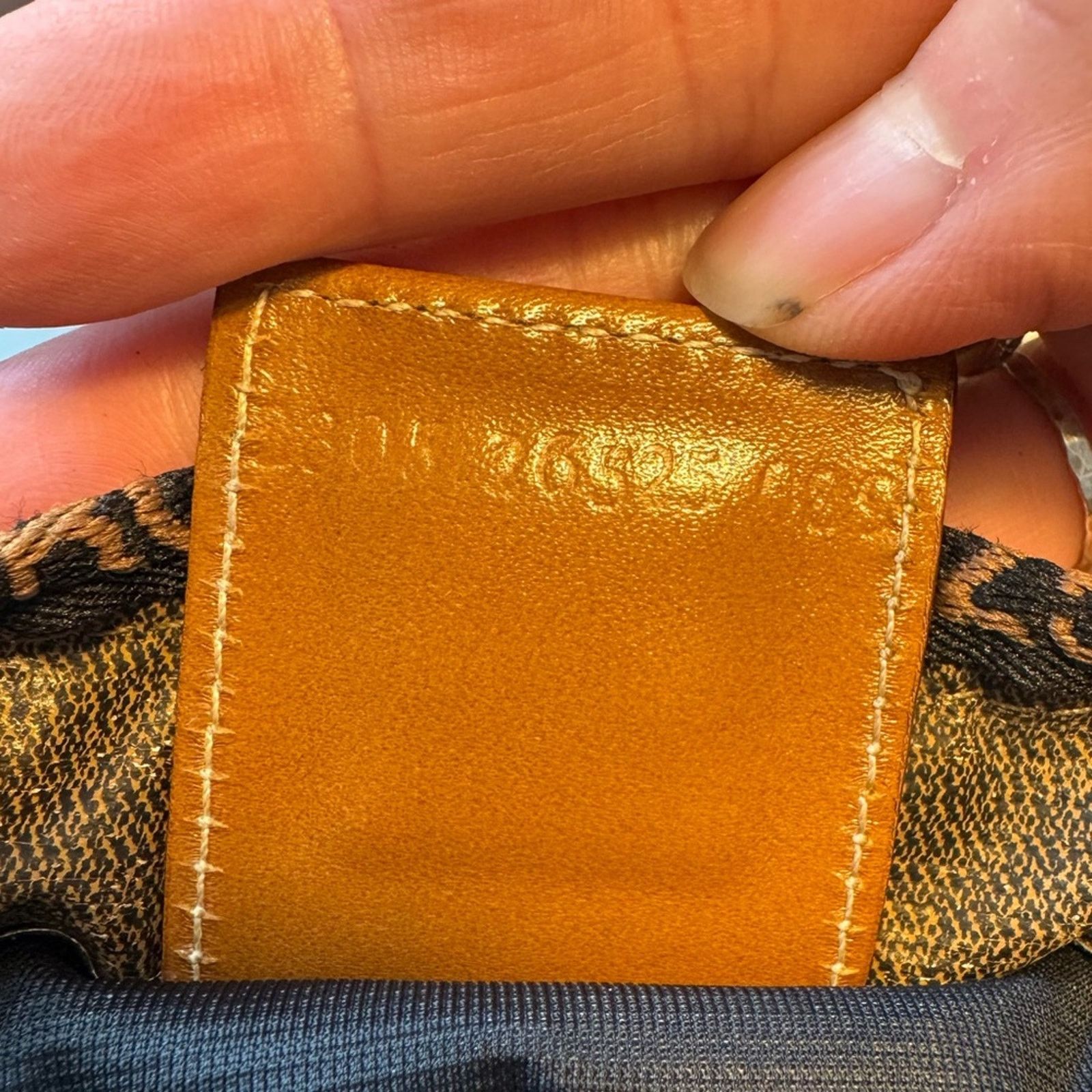 Fendi Fendi penguin square bag **vintage** Size ONE SIZE - 10 Thumbnail