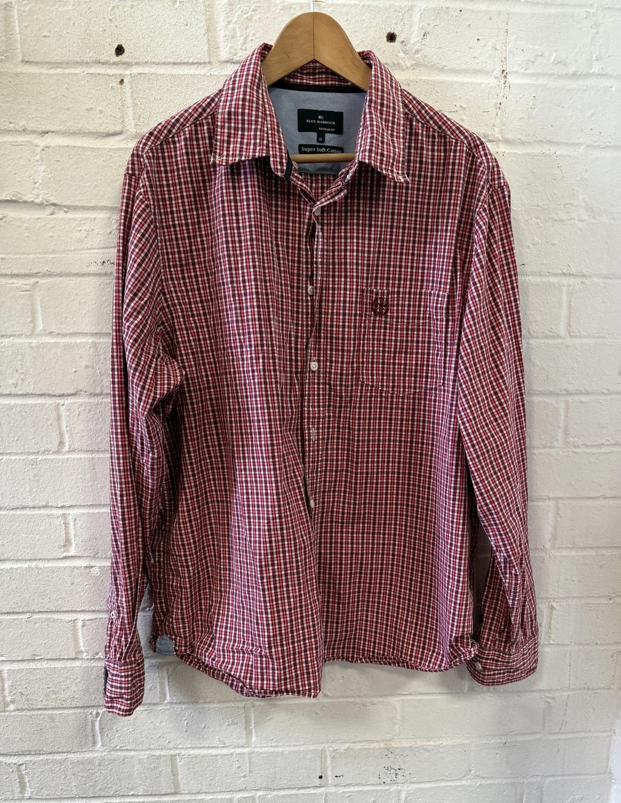 Designer Stylish Red Checked Long Sleeve Shirt Size US XL / EU 56 / 4 - 2 Thumbnail