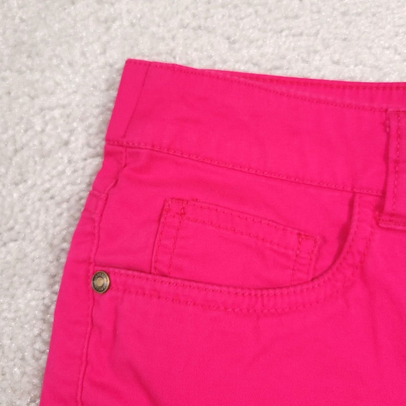 Croft & Barrow Croft & Barrow Capri Pants Women's 4 Bright Pink Stretch Casual Mid Rise Size 27" / US 4 / IT 40 - 3 Thumbnail