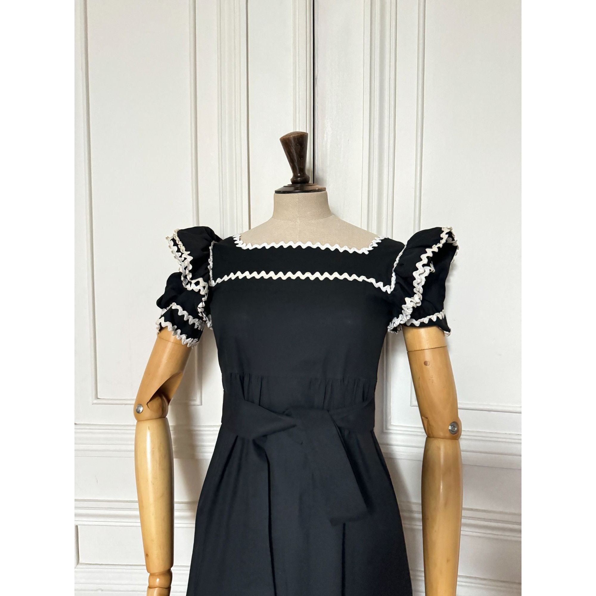 Yves Saint Laurent 1977 Black Cotton Paysanne Dress Size XS / US 0-2 / IT 36-38 - 2 Thumbnail