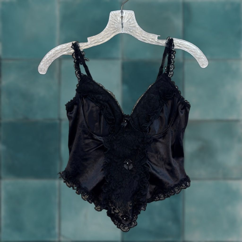 Vintage VINTAGE 90s Camisole Lingerie Top Black Satin Lace Coquette Victorian Femmes M Size M / US 6-8 / IT 42-44 - 1 Thumbnail