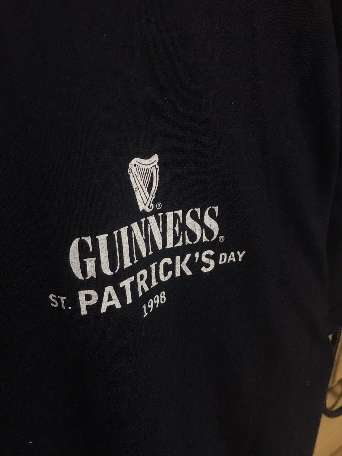 Vintage Vintage 90’s Guinness St. Patrick’s day 1998 t-shirt Size US XL / EU 56 / 4 - 4 Thumbnail