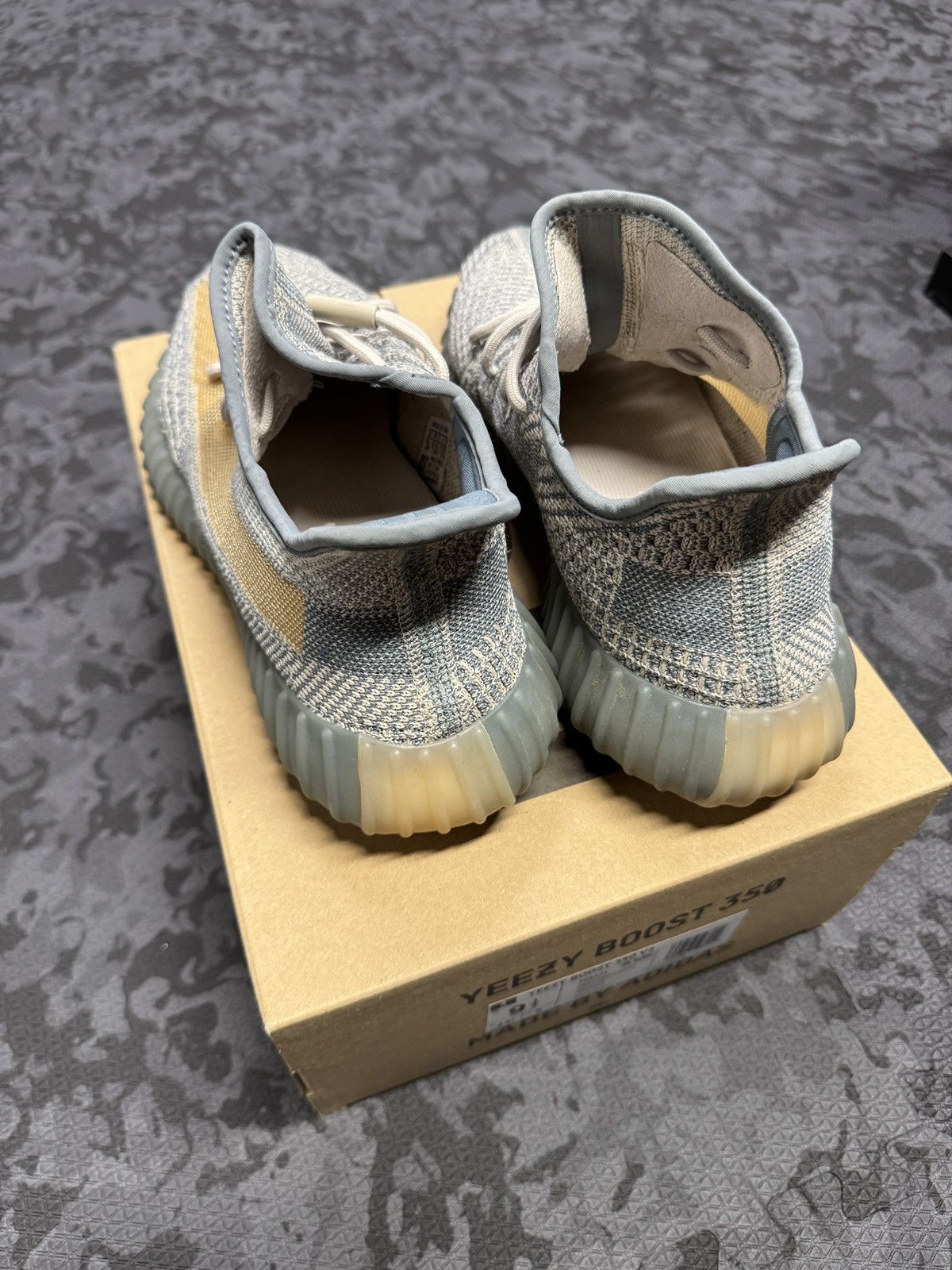 Adidas Yeezy 350 Size US 9.5 / EU 42-43 - 4 Thumbnail