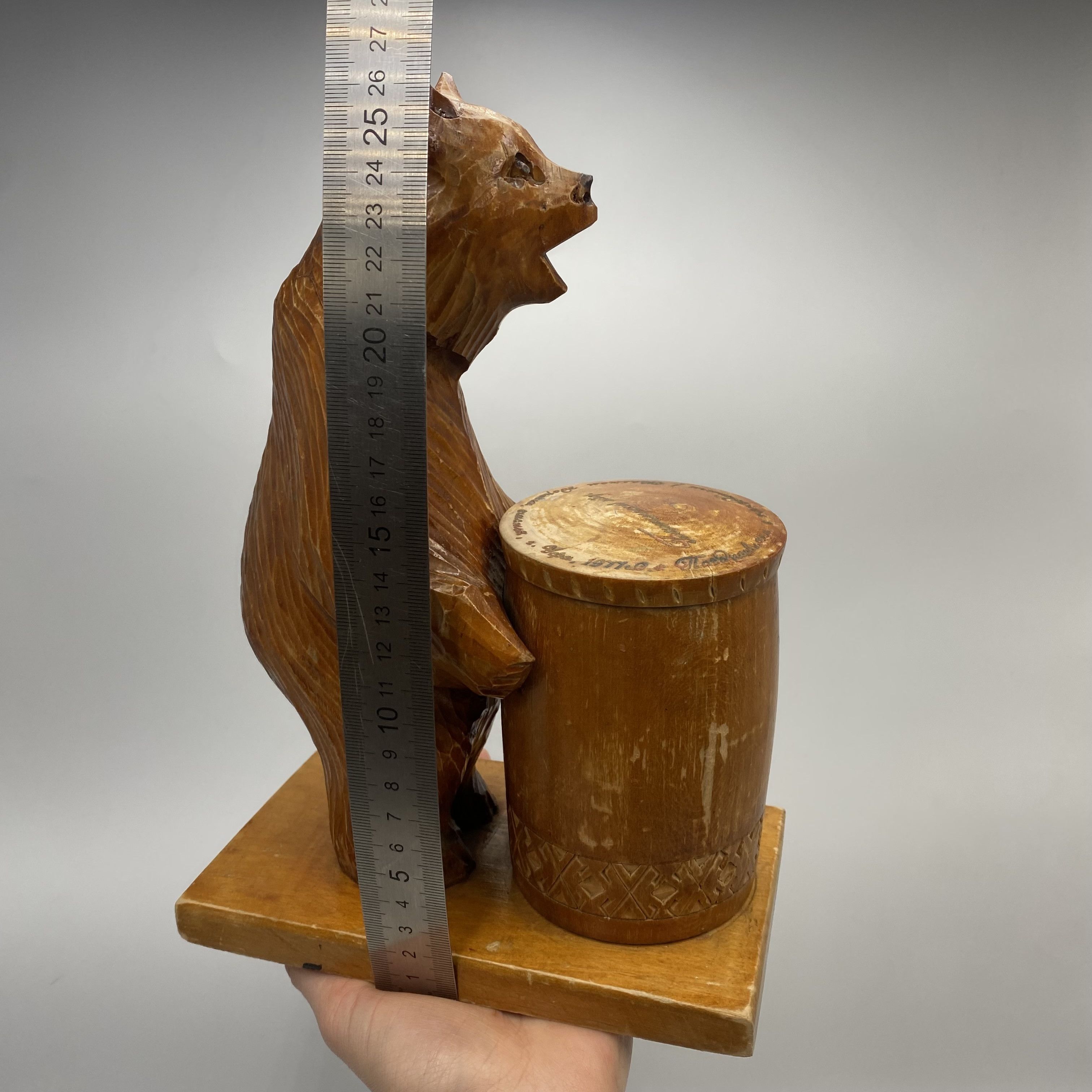 Vintage Vintage Hand Carved Wooden Bear with Barrel Pen Size ONE SIZE - 4 Thumbnail