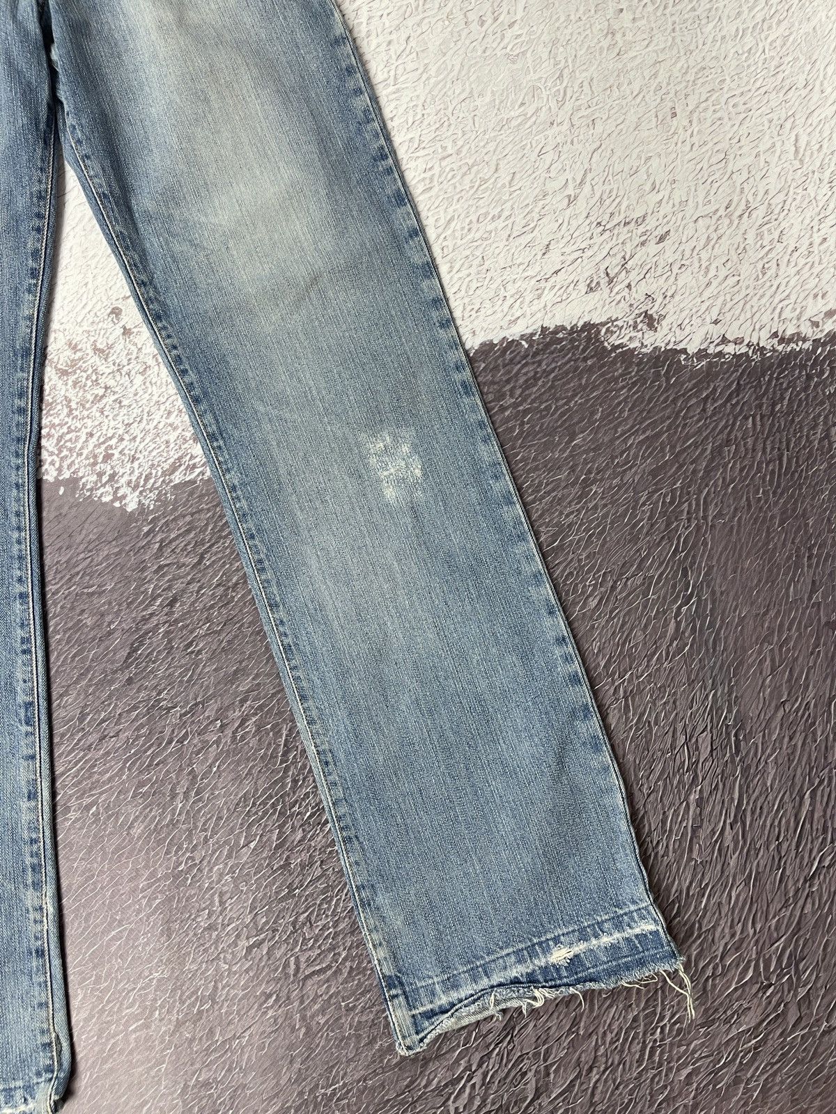 Dolce & Gabbana Dolce & Gabbana vintage big painted logo distressed denim Size US 32 / EU 48 - 5 Thumbnail