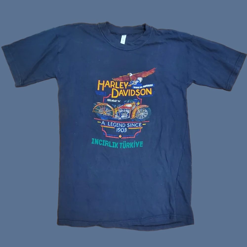 Harley Davidson VINTAGE Rare 90s Harley-Davidson Incirlik Turkey HOG T-Shirt Men Large Black Graphic Print Crew Neck Short Sleeve Harley-Davidson Mens TS Size US L / EU 52-54 / 3 - 1 Thumbnail