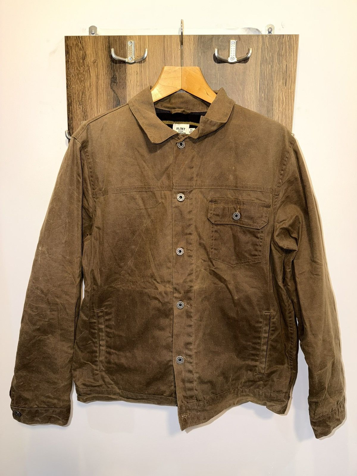 Flint And Tinder Flint and Tinder Waxed Trucker Jacket Made In USA Size US XL / EU 56 / 4 - 1 Thumbnail