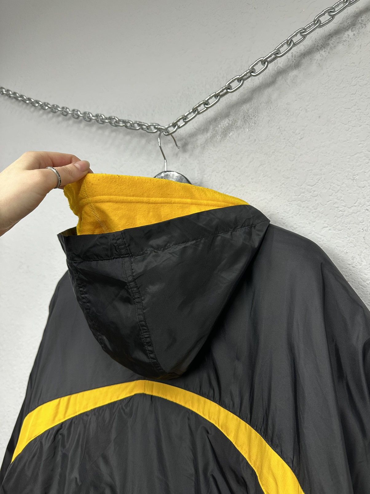 Nike VTG lowa Hawkeyes Logo Mens Full Zip Hooded Jacket 90s NCAA Size US XL / EU 56 / 4 - 9 Thumbnail
