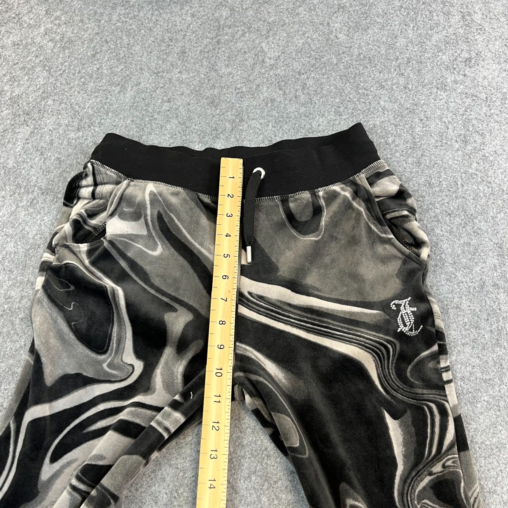 Juicy Couture Juicy Couture Womens Velour Joggers XS Black Marbled Spellout Jewels Velour Joggers Wom ens XS Black Juicy Couture Adult Regular Fit Trousers Size 26" / US 2 / IT 38 - 6 Thumbnail