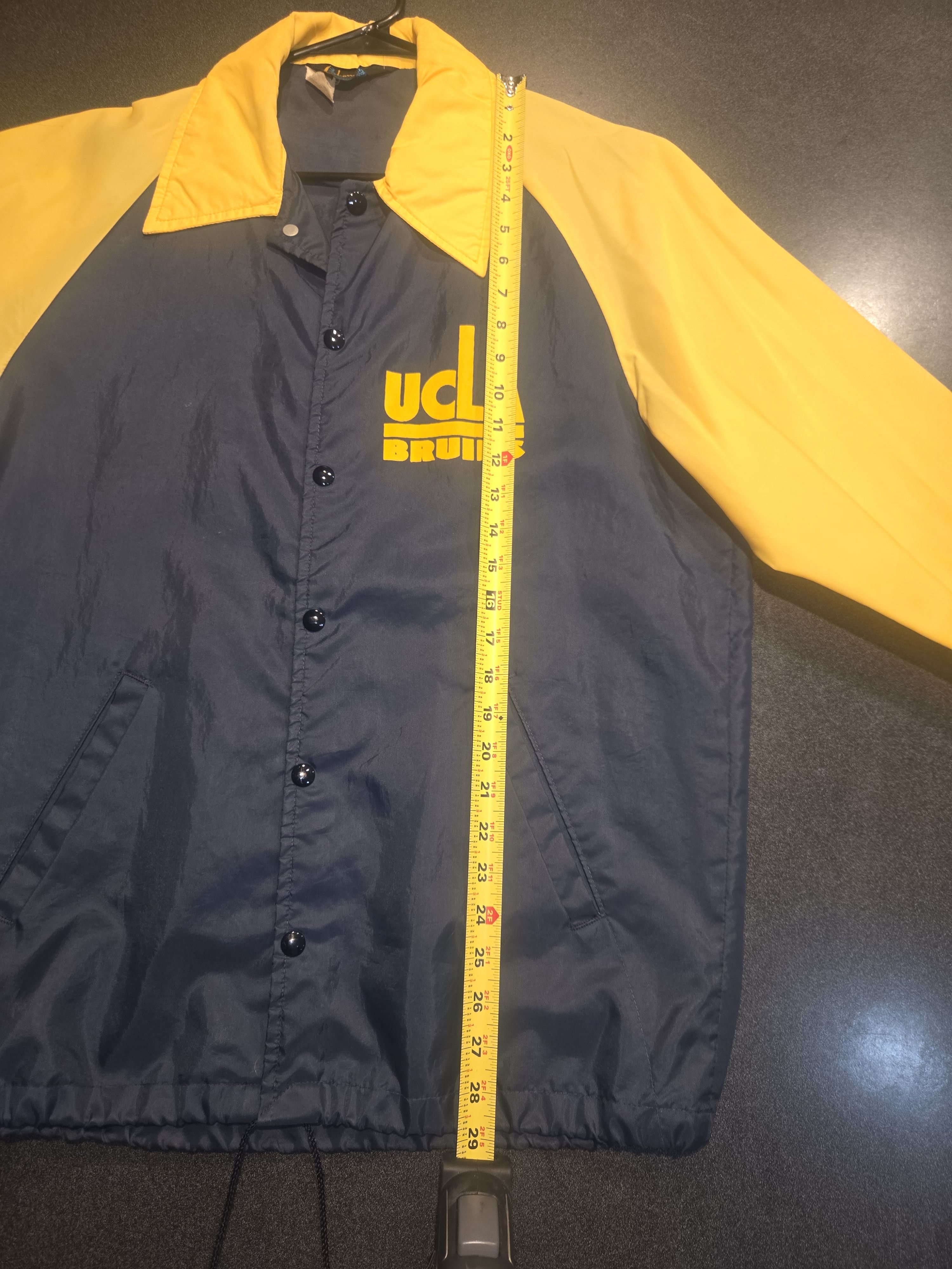 Champion Vintag UCLA Bruins Coaches Jacket – 60s/70s – Medium Size US M / EU 48-50 / 2 - 6 Thumbnail