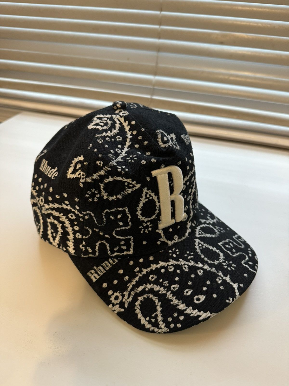 image of Rhude Bandana R Hat Black Paisley, Men's
