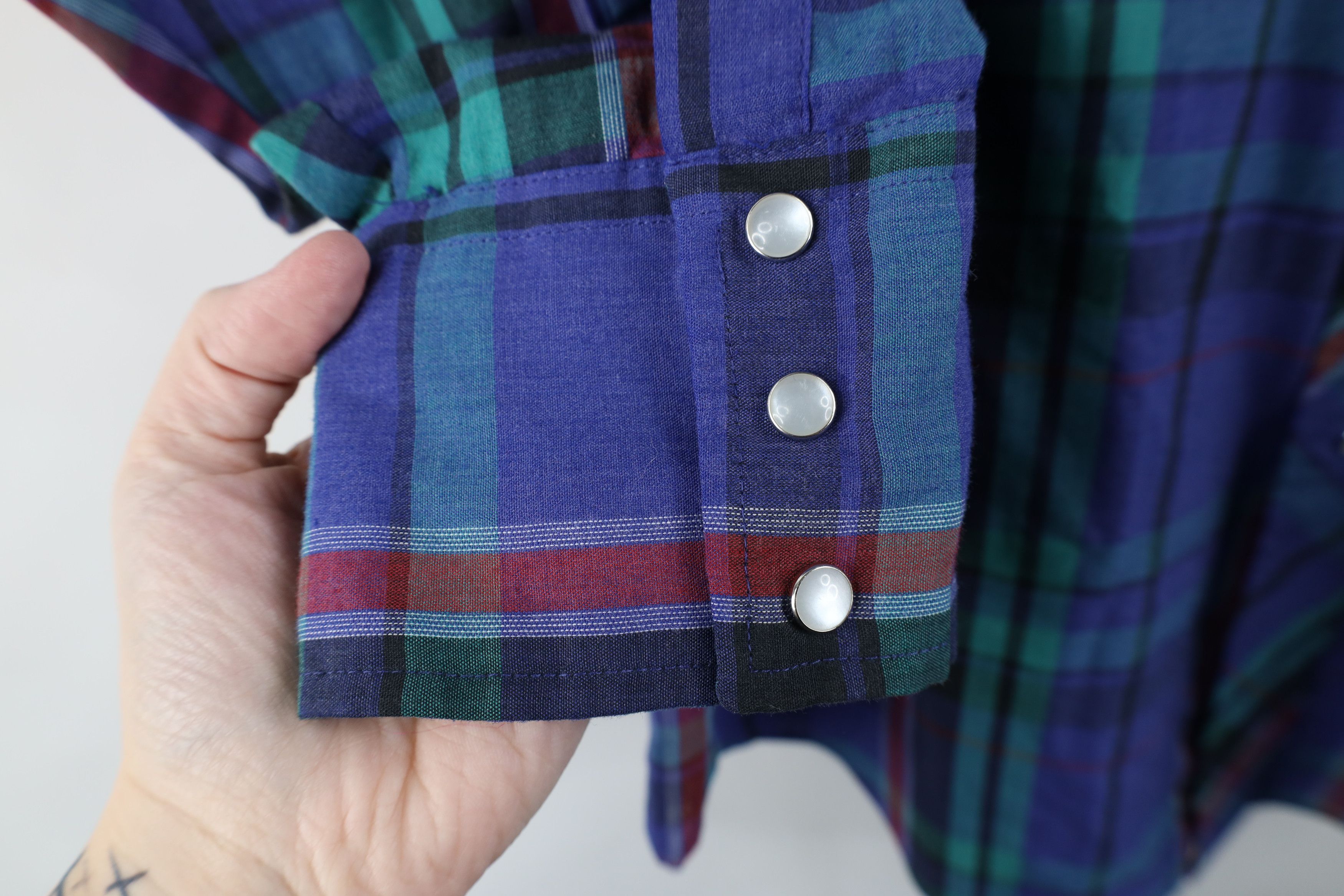 Vintage Vintage 70s Streetwear Rodeo Cowboy Button Shirt Plaid Size US M / EU 48-50 / 2 - 6 Thumbnail