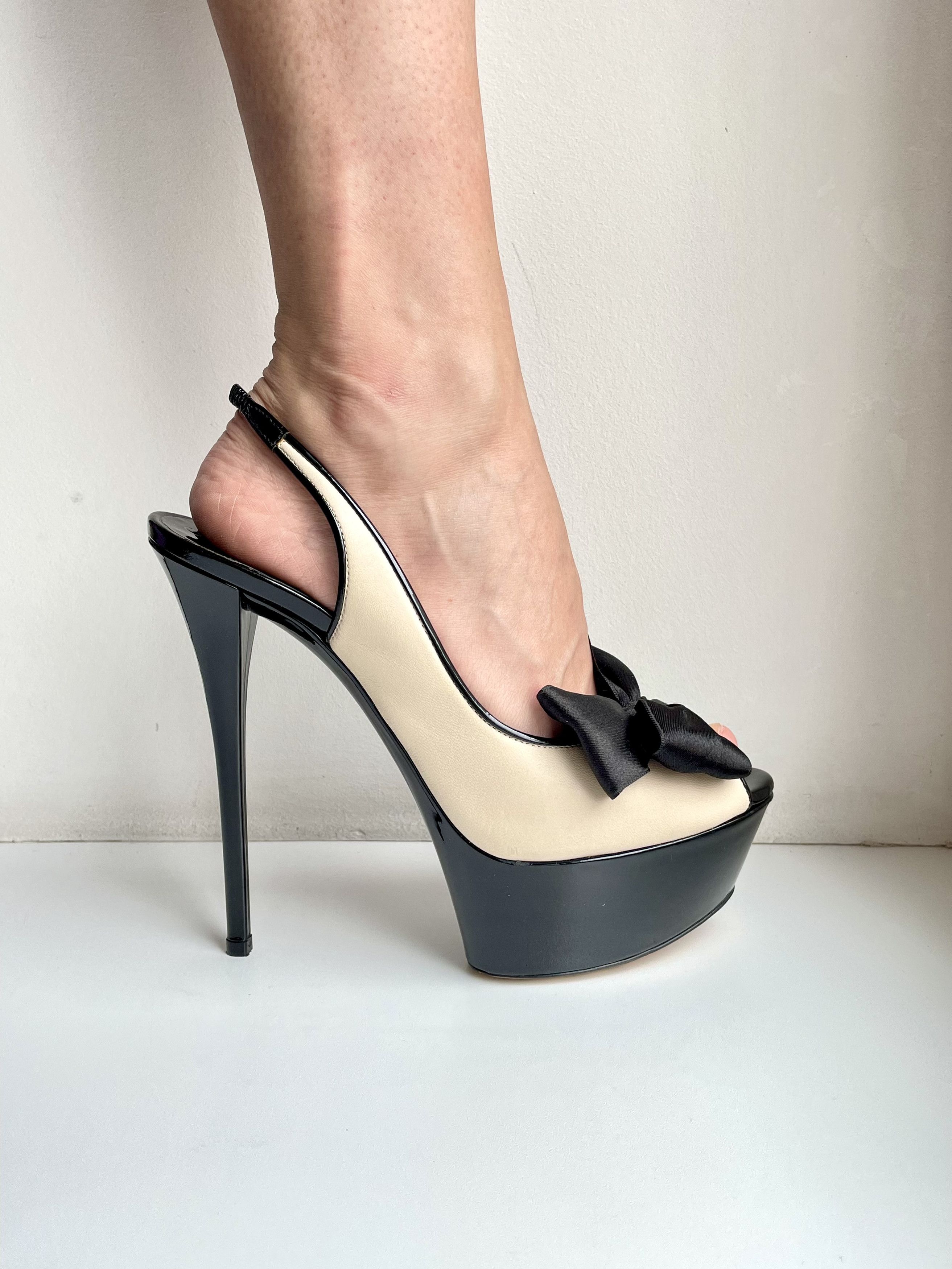 Casadei EUC Casadei 8,5 Women High Heel Platform Sandals Size US 8.5 / IT 38.5 - 1 Thumbnail