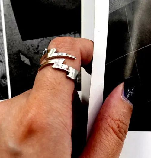 Ring Of Fire Punkrock Hippie Silver Flash Ring Unique Rare Size ONE SIZE - 3 Thumbnail