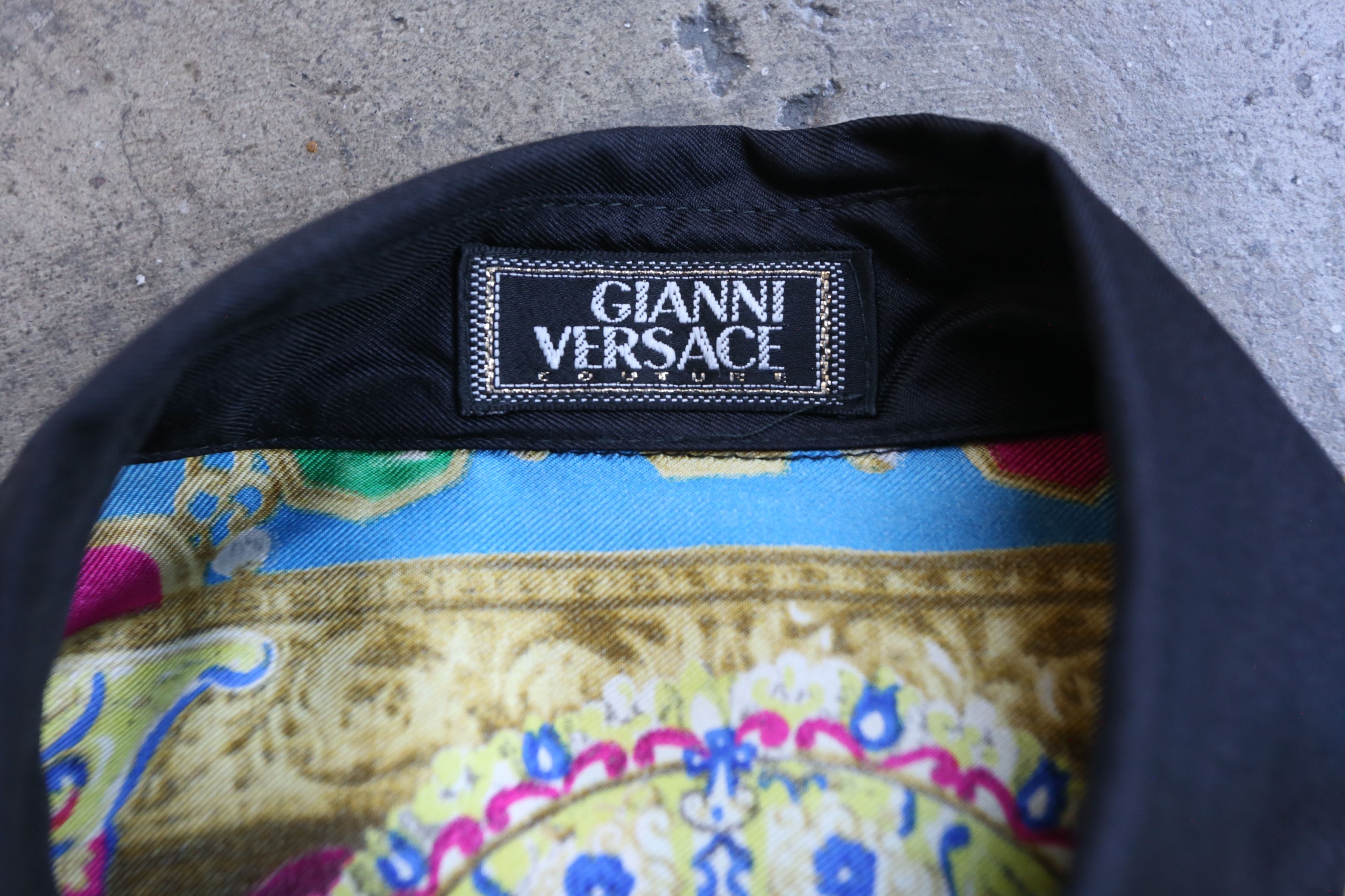 Versace Gianni Versace - F/W 91 - Le Madonne Shirt Size M / US 6-8 / IT 42-44 - 7 Thumbnail
