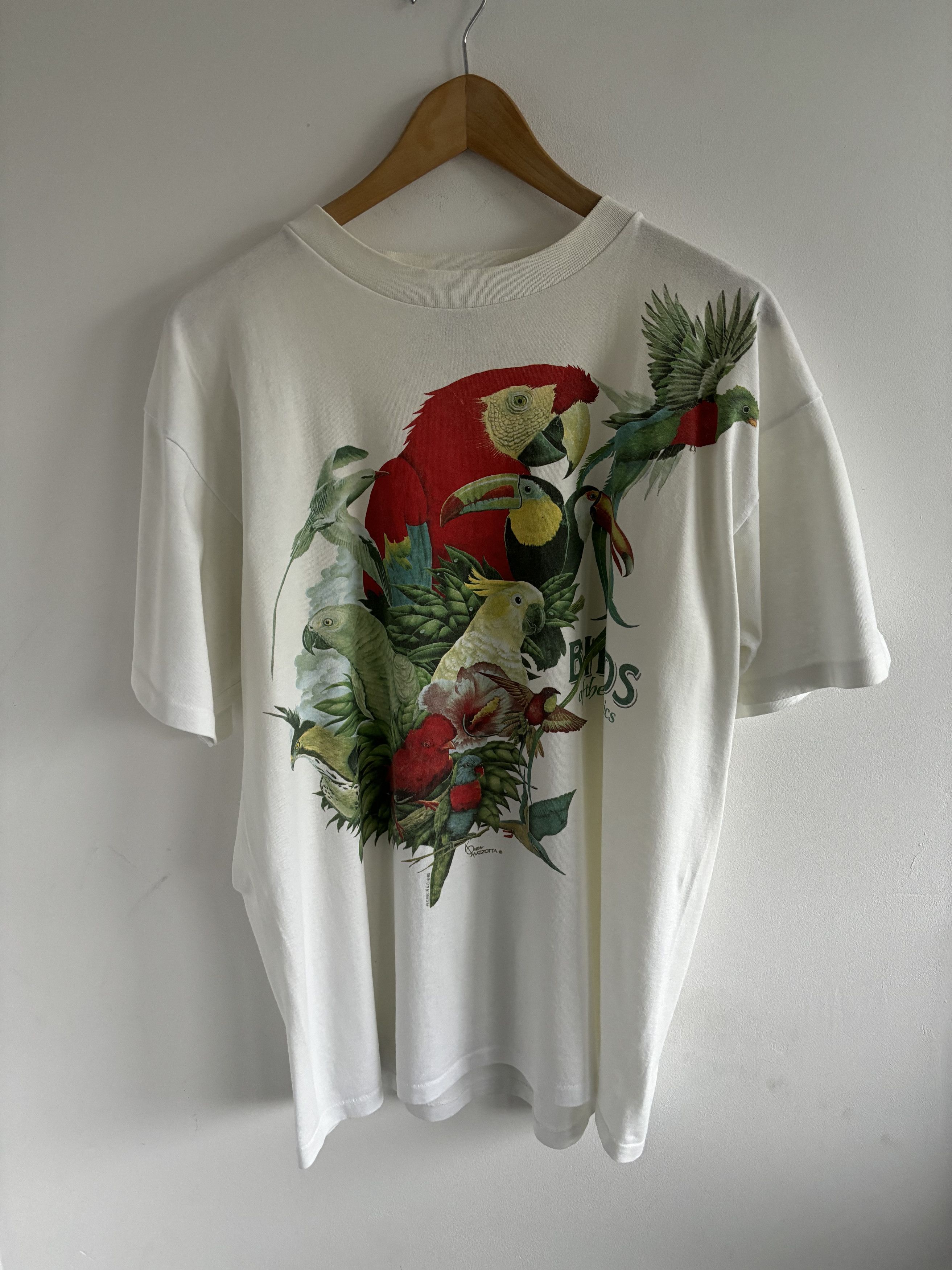 Vintage Vintage 1988 Parrots Bird Tropical Singlestitch Tee Size US L / EU 52-54 / 3 - 1 Thumbnail