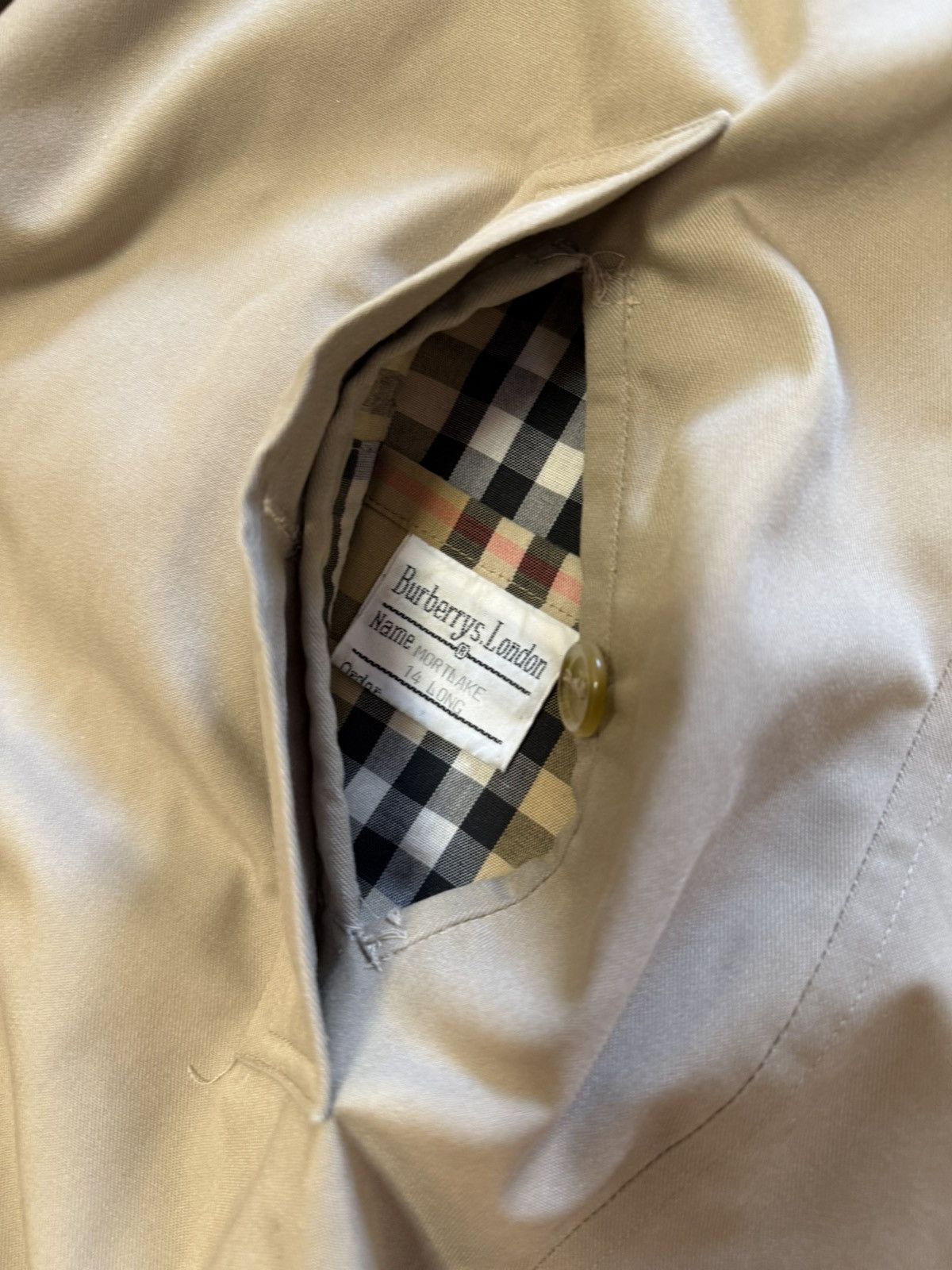 Burberry Vintage Burberry Trench Coat Jacket Size L - XL Size US XL / EU 56 / 4 - 6 Thumbnail