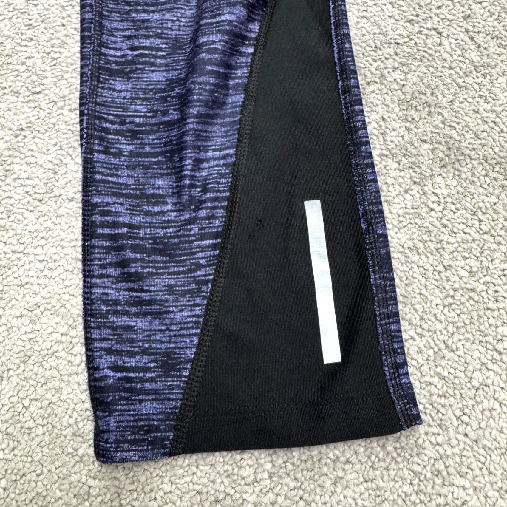 Nike Nike Dri-Fit Cropped Capri Leggings Womens M Purple Black Purple Running Size 32" / US 10 / IT 46 - 3 Thumbnail