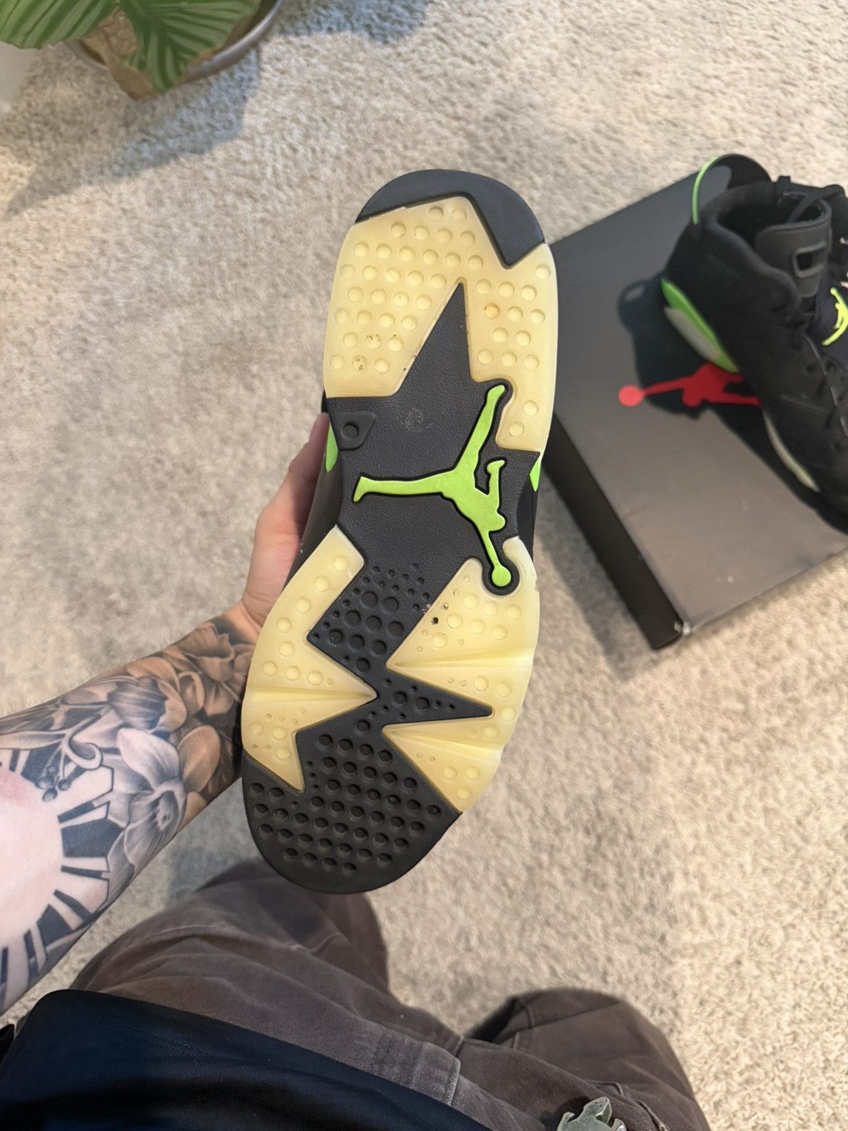Jordan Brand Electric Green Jordan 6's Size US 8.5 / EU 41-42 - 8 Thumbnail