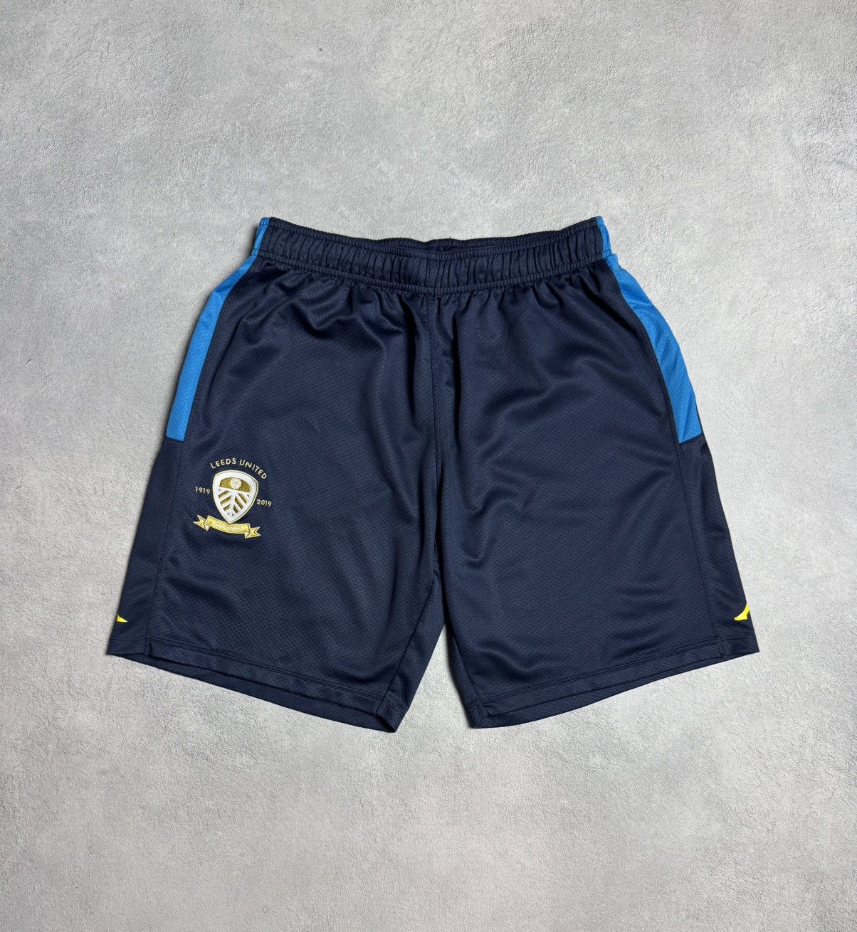 Kappa Leeds United 2019 2020 Training Football Soccer Shorts Kappa Size US 34 / EU 50 - 1 Thumbnail
