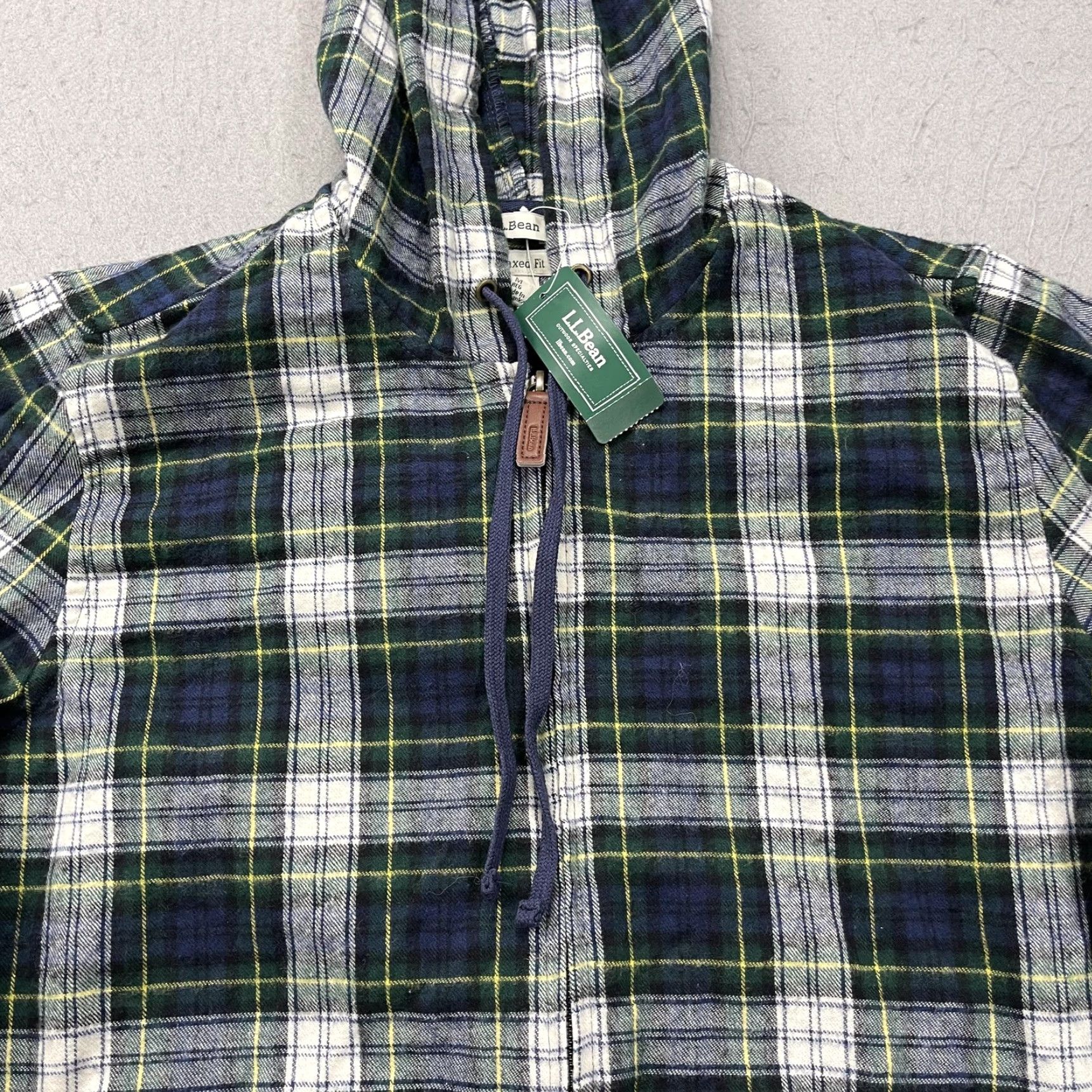 Vintage L.L. Bean Hoodie Womens Medium Green Blue Scotch Plaid Relaxed Fit Cotton Flannel Shirt? Size M / US 6-8 / IT 42-44 - 2 Thumbnail