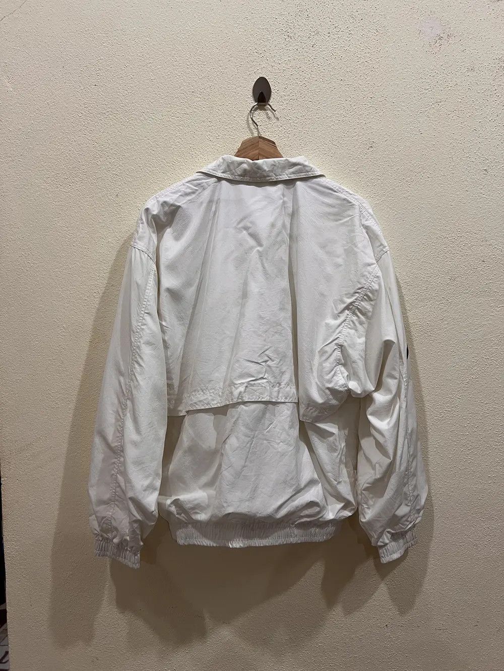 Nike Vintage Nike Swoosh Small Logo Jacket Size US L / EU 52-54 / 3 - 9 Thumbnail