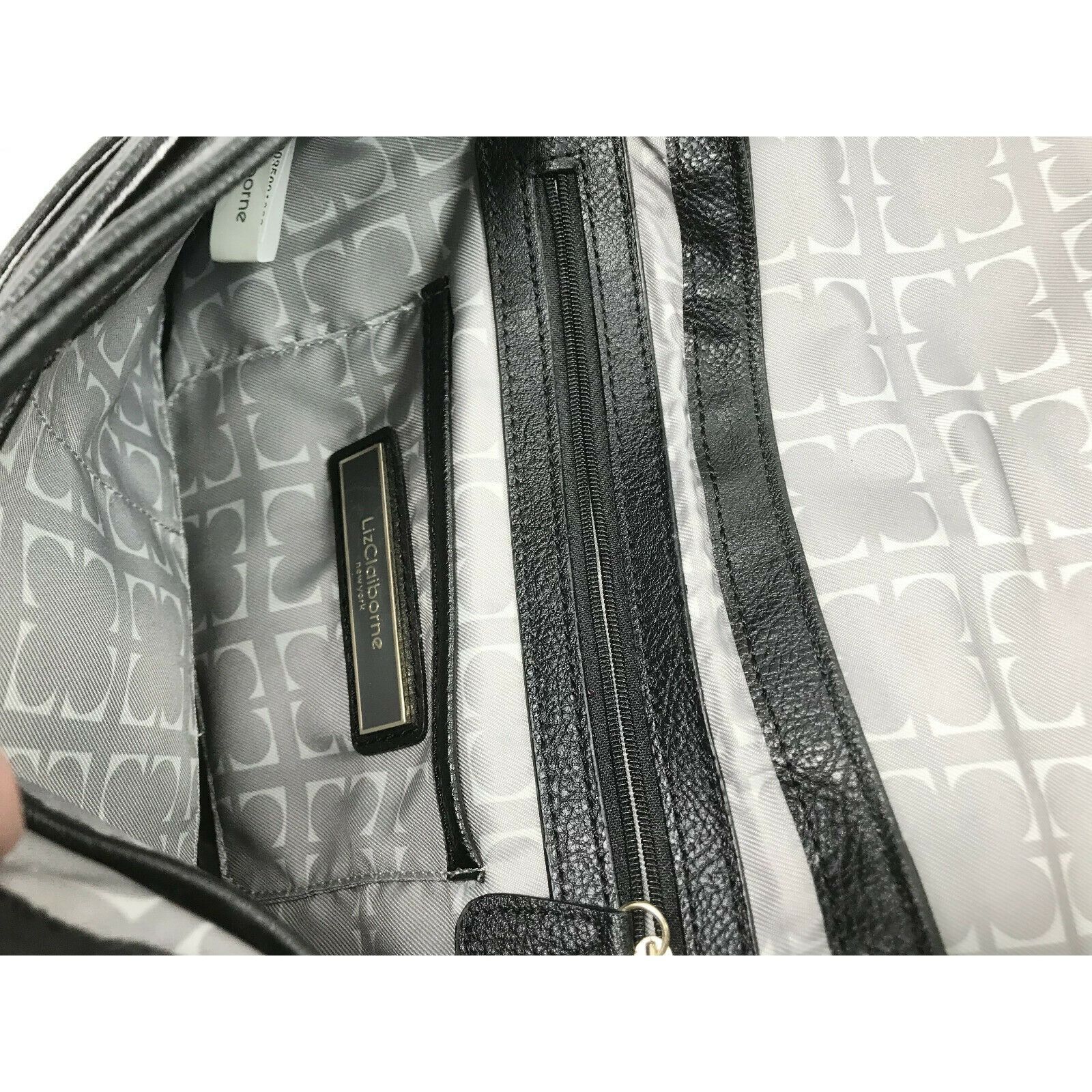 Liz Claiborne LIZ CLAIBORNE Black Faux Leather Crossbody Bag w Large Front Size ONE SIZE - 6 Thumbnail
