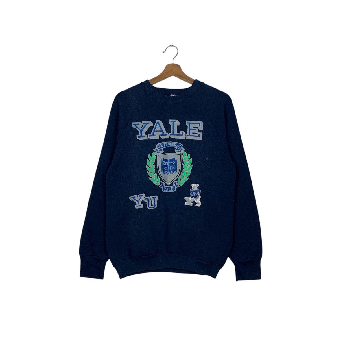 Vintage BVD Made in Usa YALE UNIVERSITY Sweatshirt #2522-C114 Size US M / EU 48-50 / 2 - 1 Thumbnail