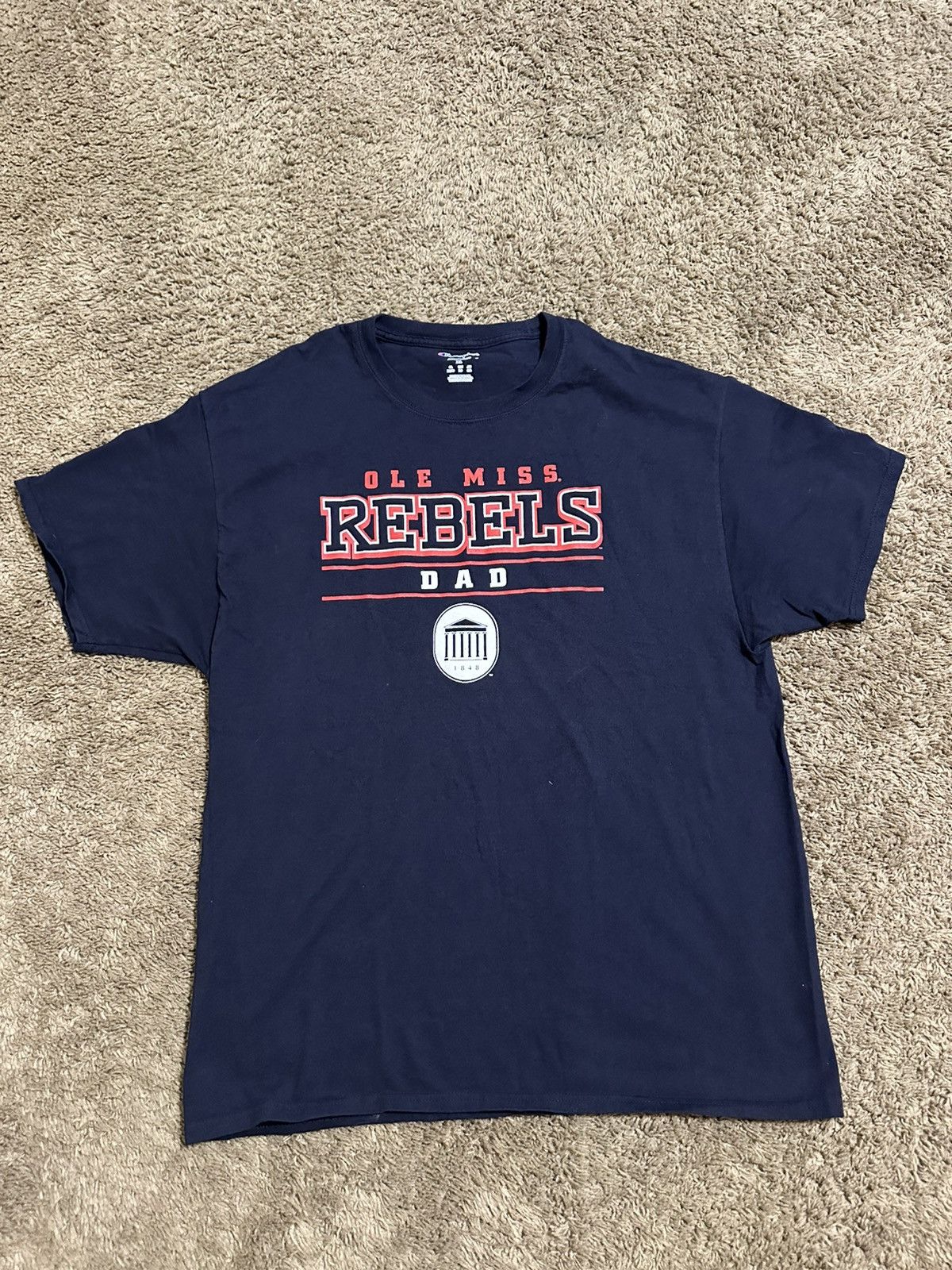 Champion × NCAA × Vintage Vintage NCAA Champion Ole Miss Rebels shirt 00s size XL Size US XL / EU 56 / 4 - 1 Thumbnail