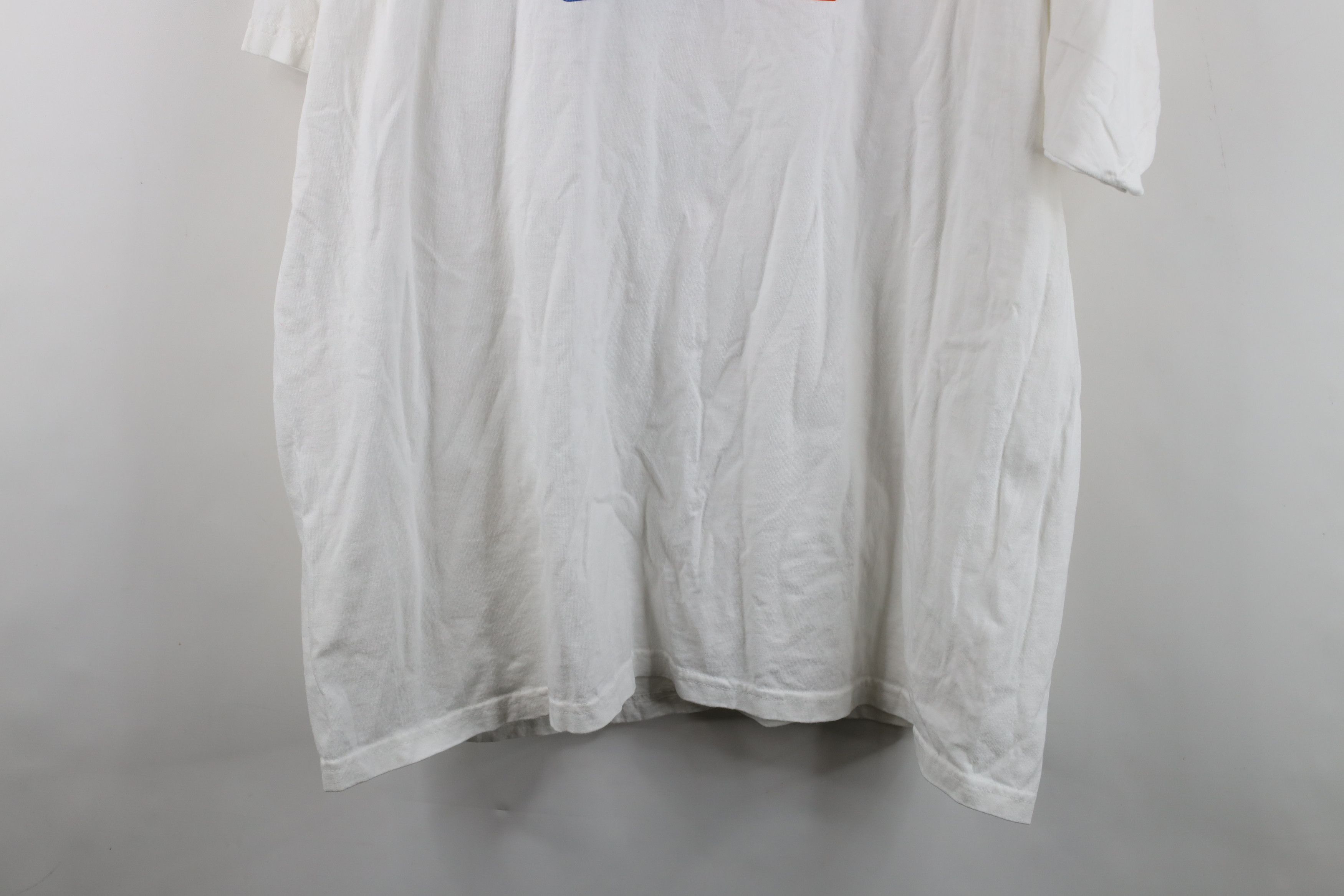 Vintage Vintage Y2K Intel Computers Pentium 4 Chip T-Shirt White Size US XXL / EU 58 / 5 - 11 Thumbnail