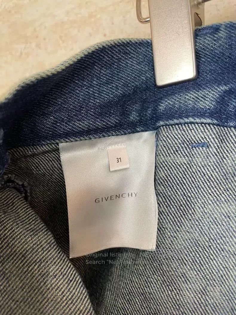 Givenchy Givenchy Large Hole Short Sleeve Size US XS / EU 42 / 0 - 5 Thumbnail