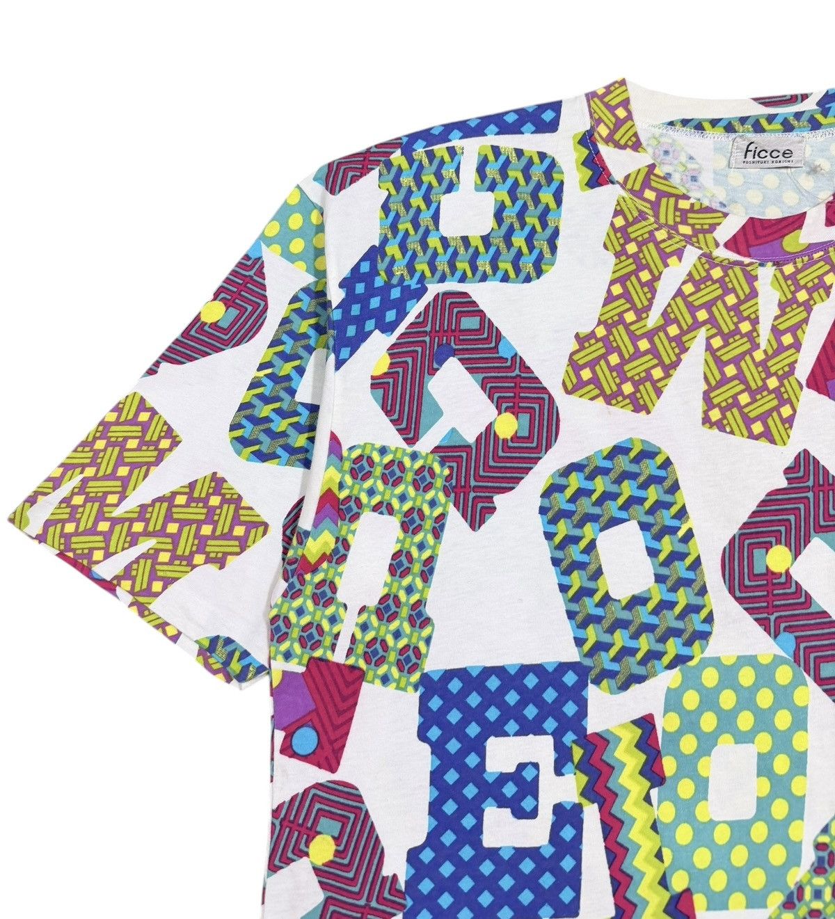 Yoshiyuki Konishi Vtg🔥Ficce Uomo Yoshiyuki Konishi All Over Print Tee Size US L / EU 52-54 / 3 - 7 Thumbnail
