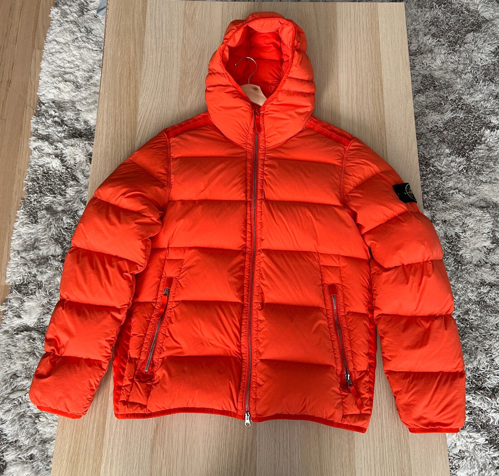 image of Stone Island Seamless Tunnel Nylon Down-Tc in Lobster Red, Men's (Size Medium)