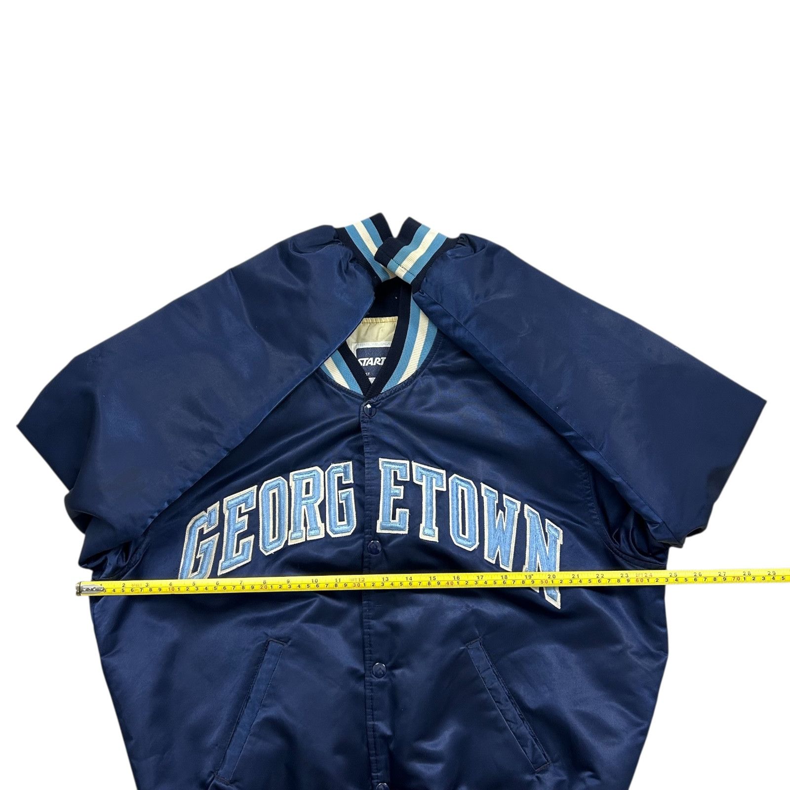 NCAA VTG 90s GEORGETOWN HOYAS STARTER SATIN JACKET MADE IN USA Size US L / EU 52-54 / 3 - 14 Thumbnail