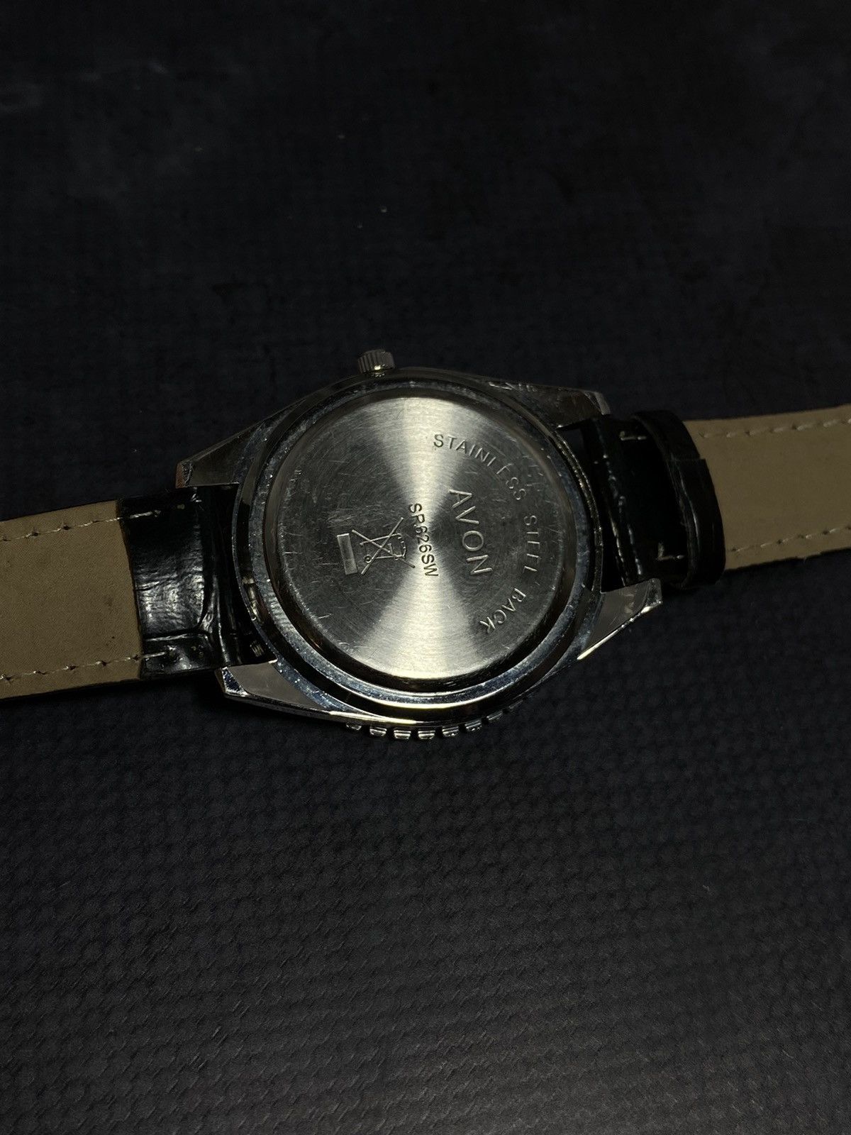 Vintage Avon Black Diver Quartz Watch Sporty Vintage Style ⌚ Size ONE SIZE - 9 Thumbnail