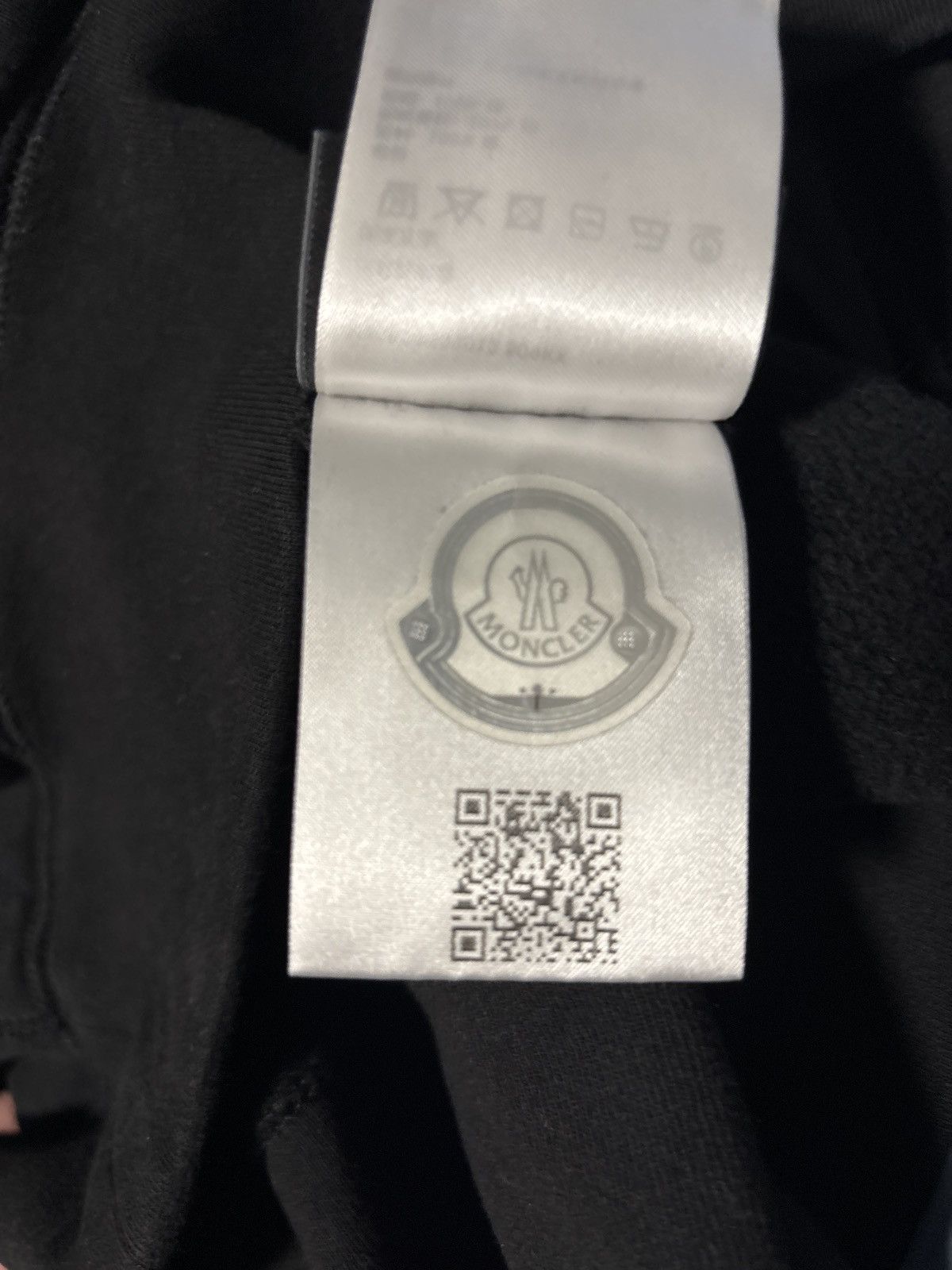 Moncler Genius Moncler Genius 2 Moncler 1952 Black Patch Hoodie Size US S / EU 44-46 / 1 - 16 Thumbnail