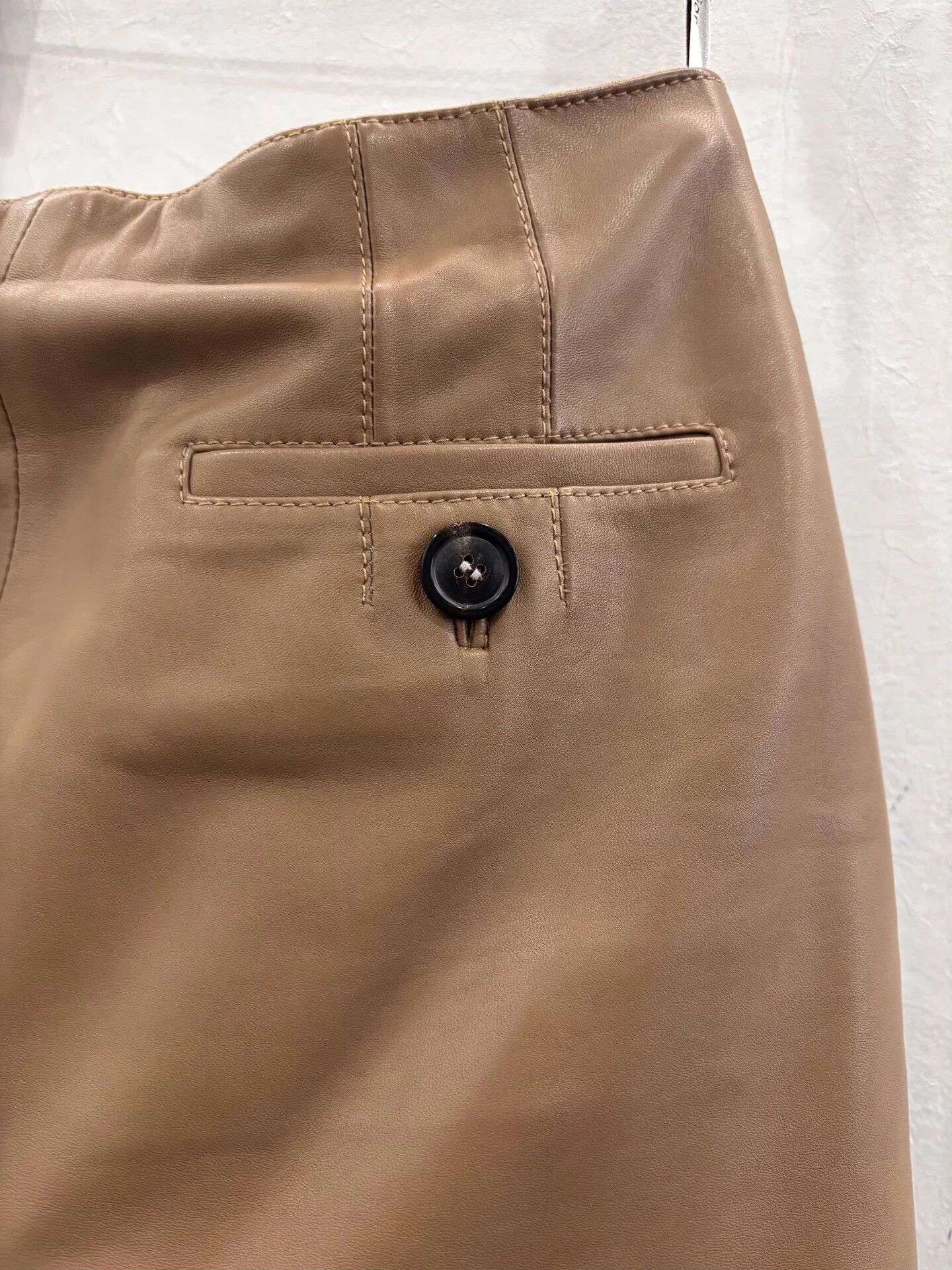 Dior Dior Khaki Lambskin Leather Short 36 Size 26" / US 2 / IT 38 - 3 Thumbnail