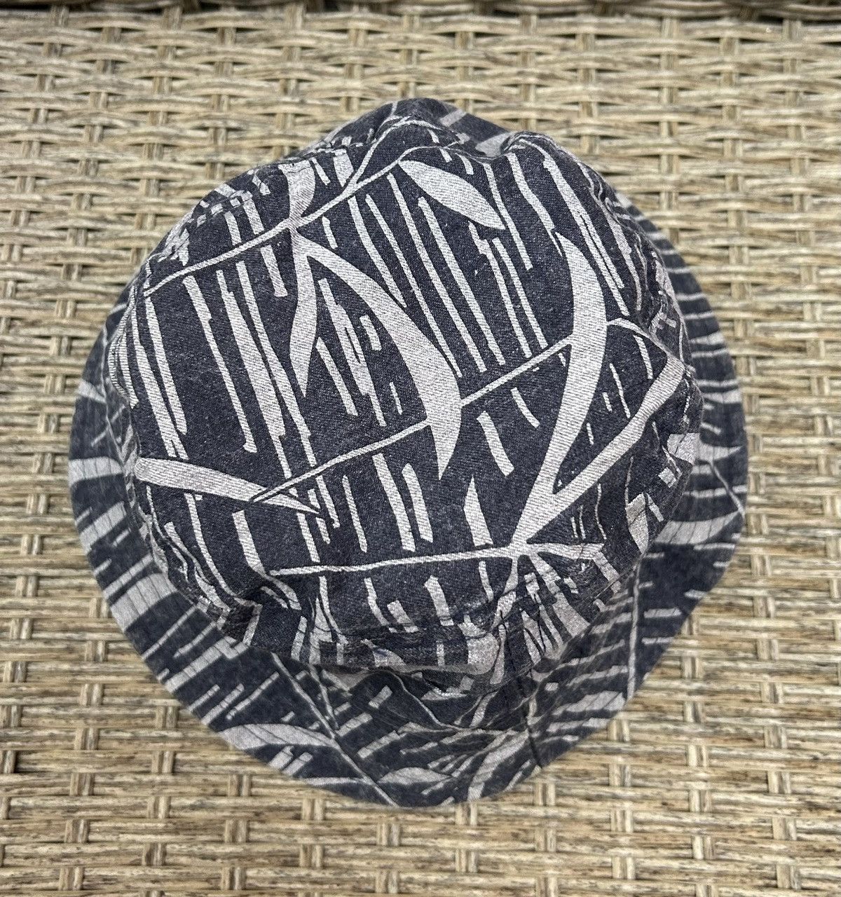 Universal Works Universal Works Bucket Hat Size M 57-58cm Navy Grey Printed Size ONE SIZE - 2 Thumbnail