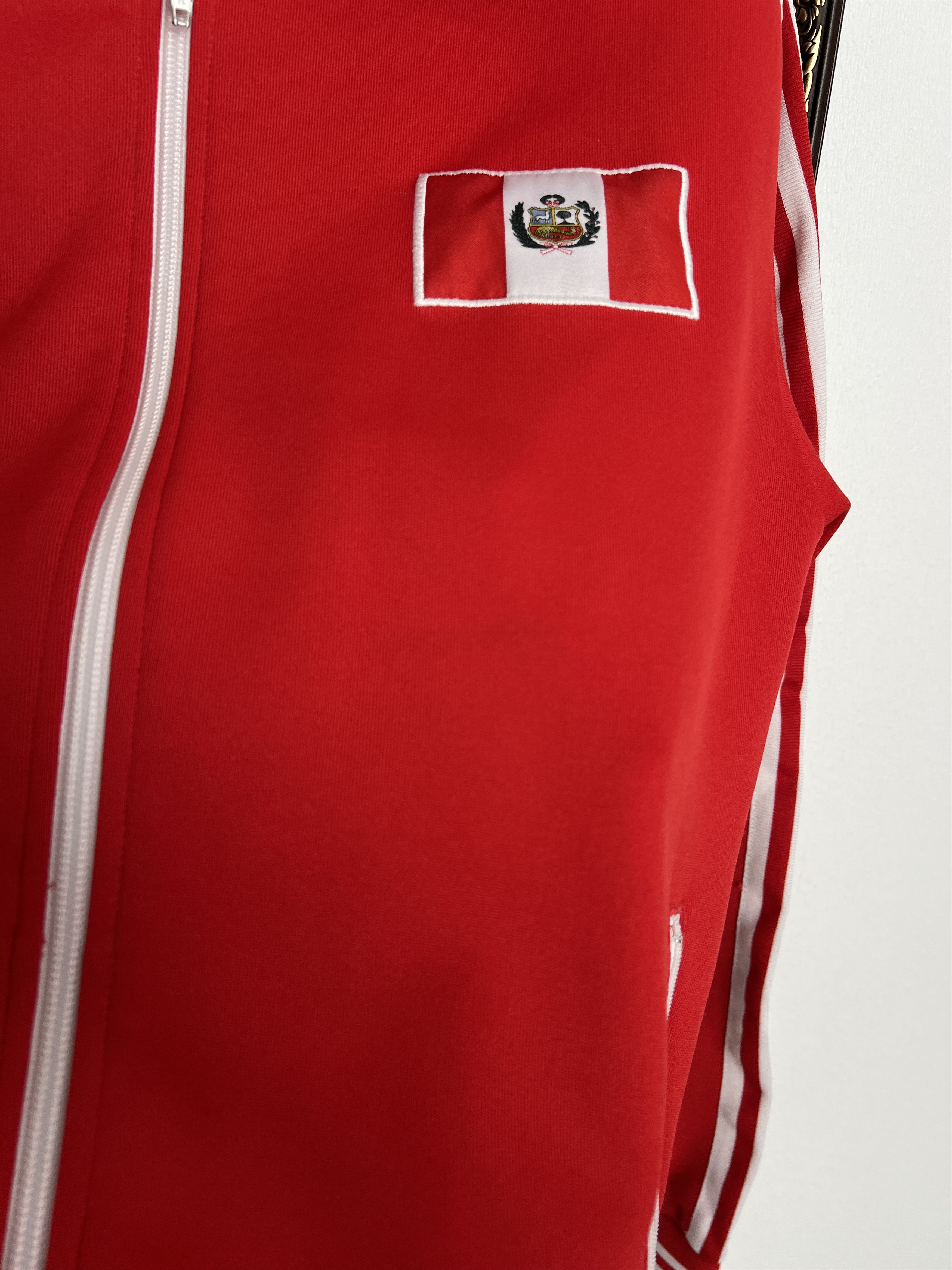 Adidas Vintage Originals Peru Football Jacket Soccer Track Top Size US M / EU 48-50 / 2 - 8 Thumbnail