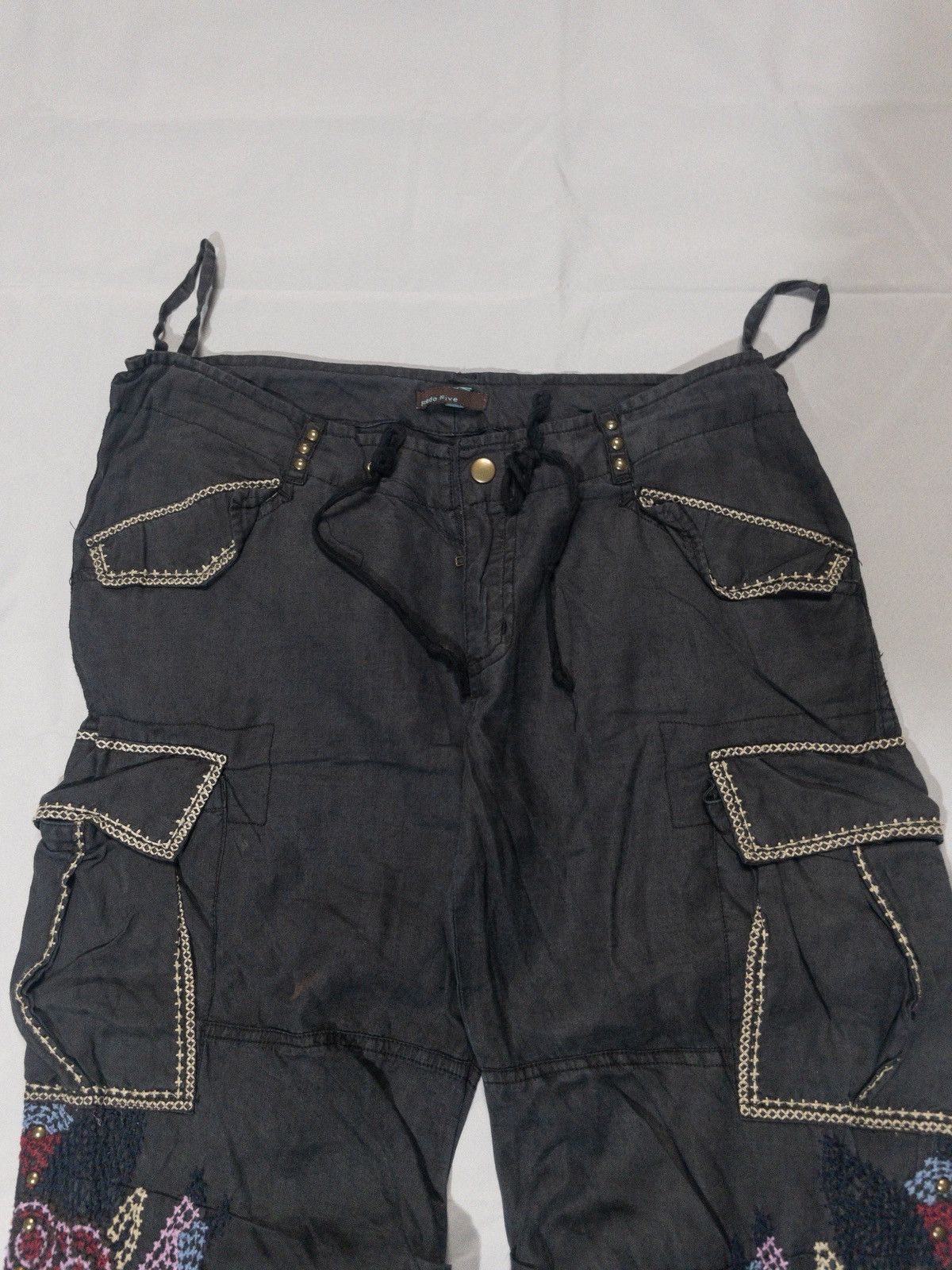 Vintage Floral Embroidered Adjustable Cargo Pants with Ankle Zips Size US 34 / EU 50 - 8 Thumbnail