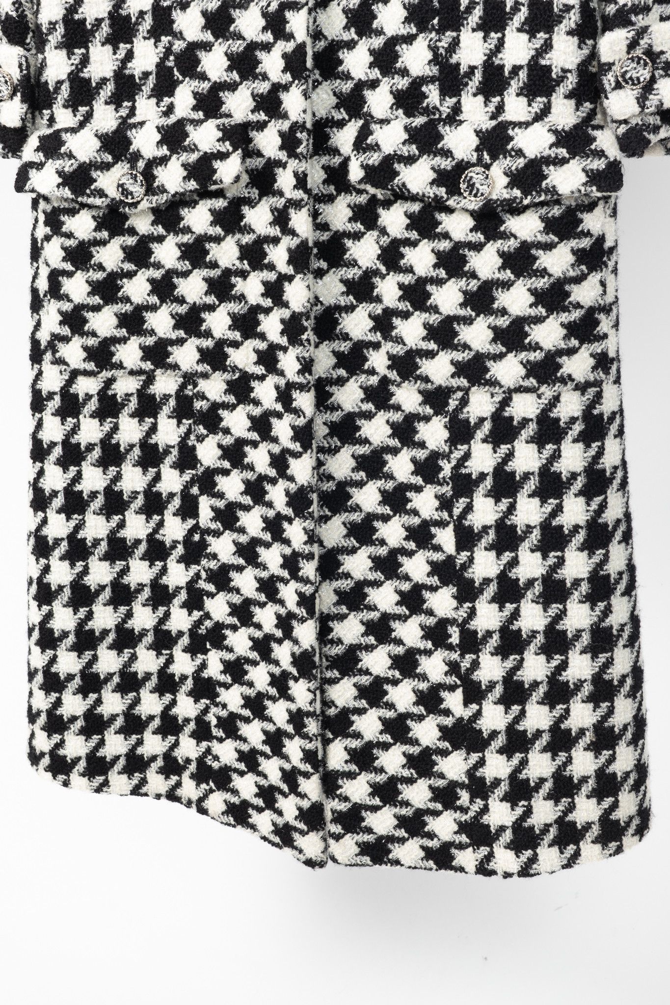 Chanel Chanel AW/19 Runway White/Black Houndstooth Wool-Tweed Coat Size S / US 4 / IT 40 - 8 Thumbnail